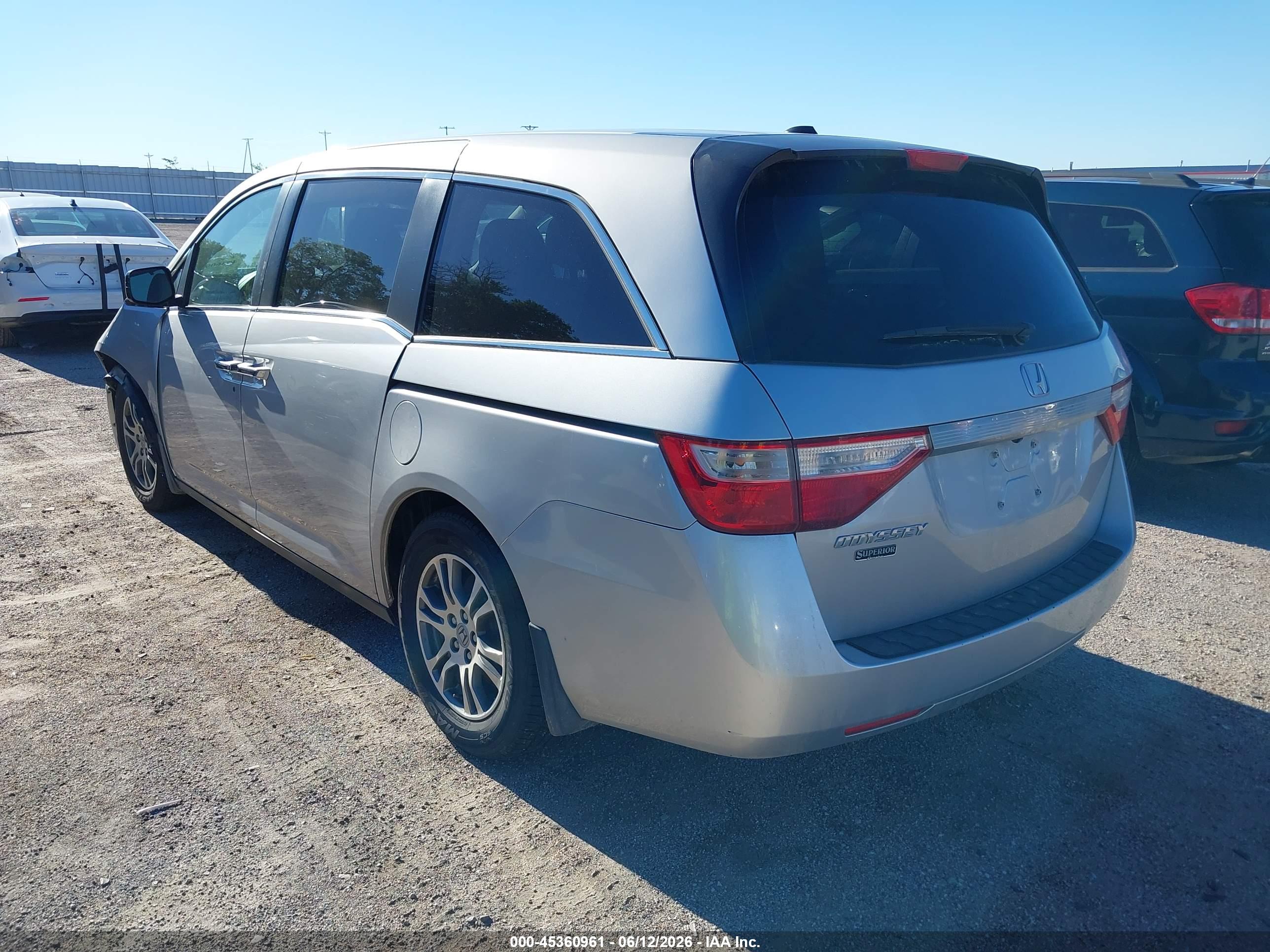 HONDA ODYSSEY image 3