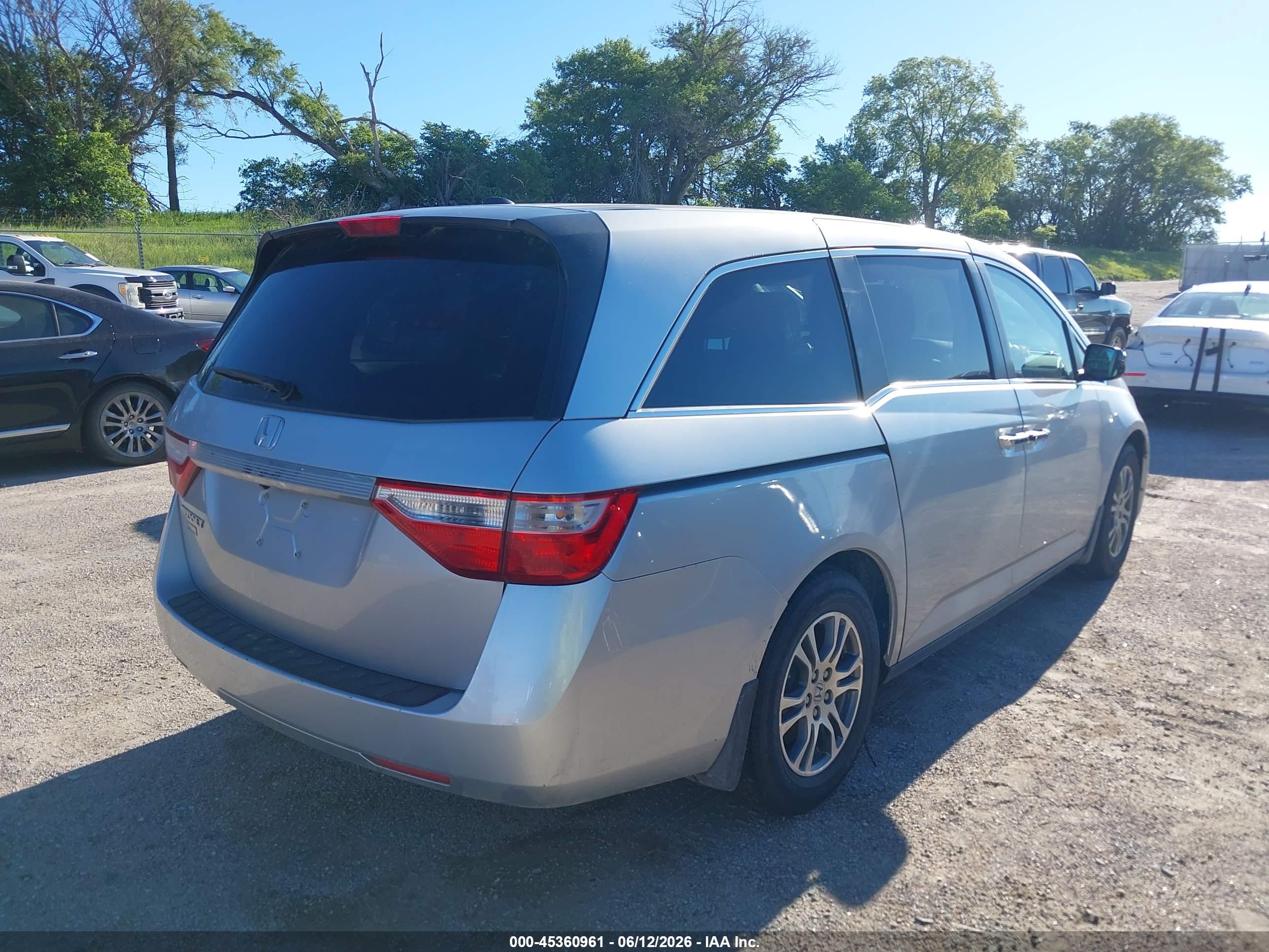 HONDA ODYSSEY image 4