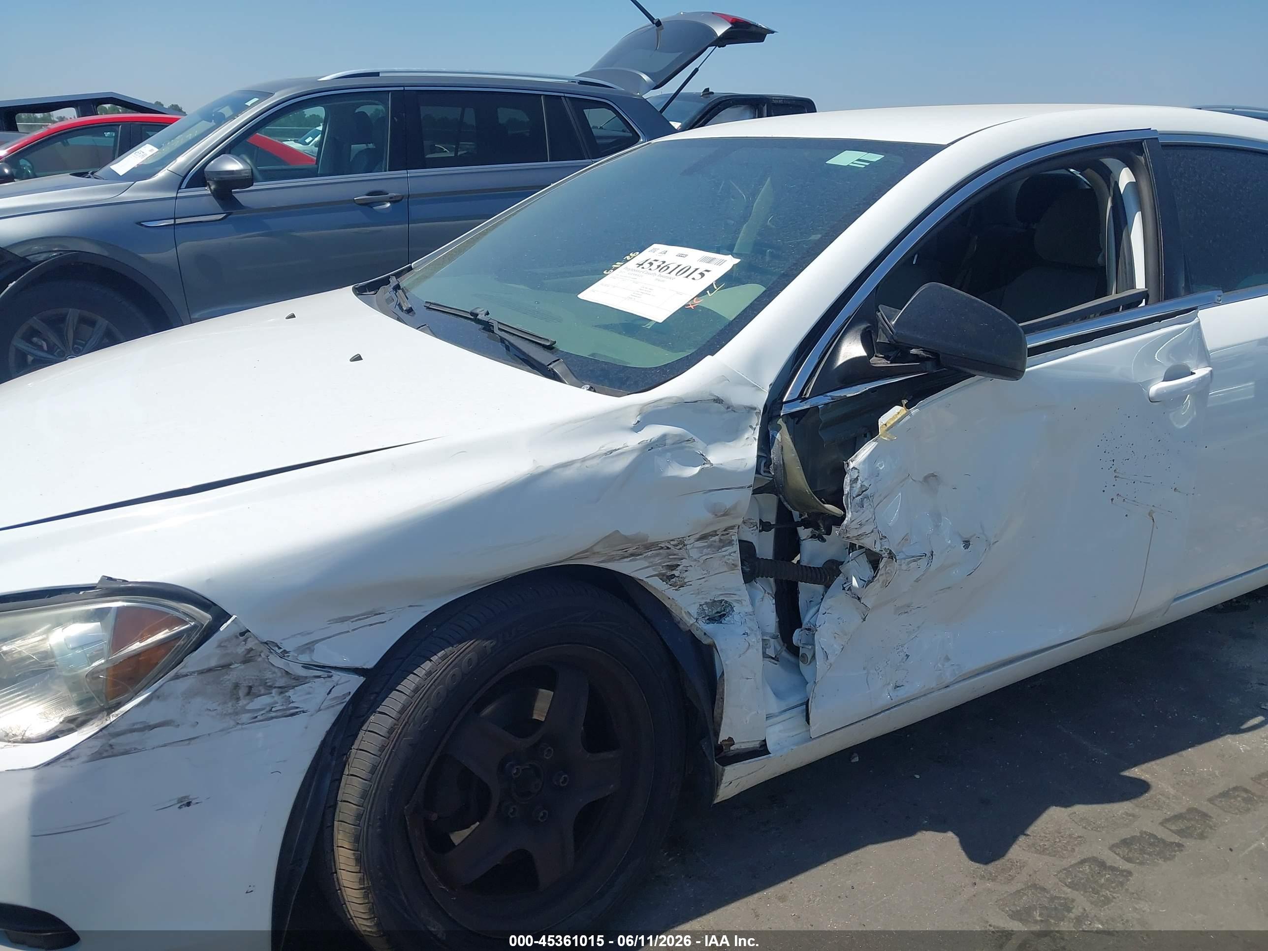 CHEVROLET MALIBU image 6
