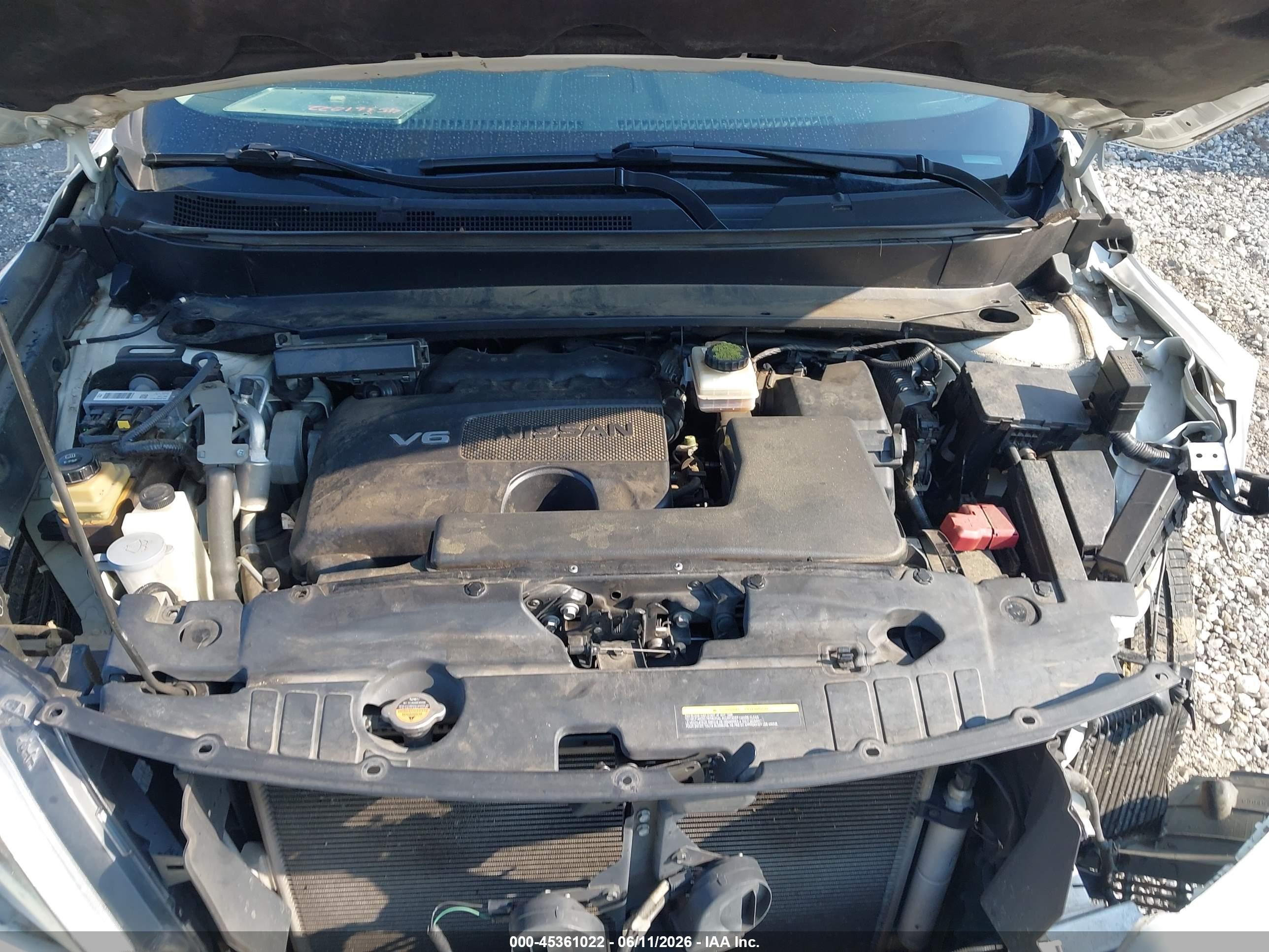 NISSAN PATHFINDER image 10