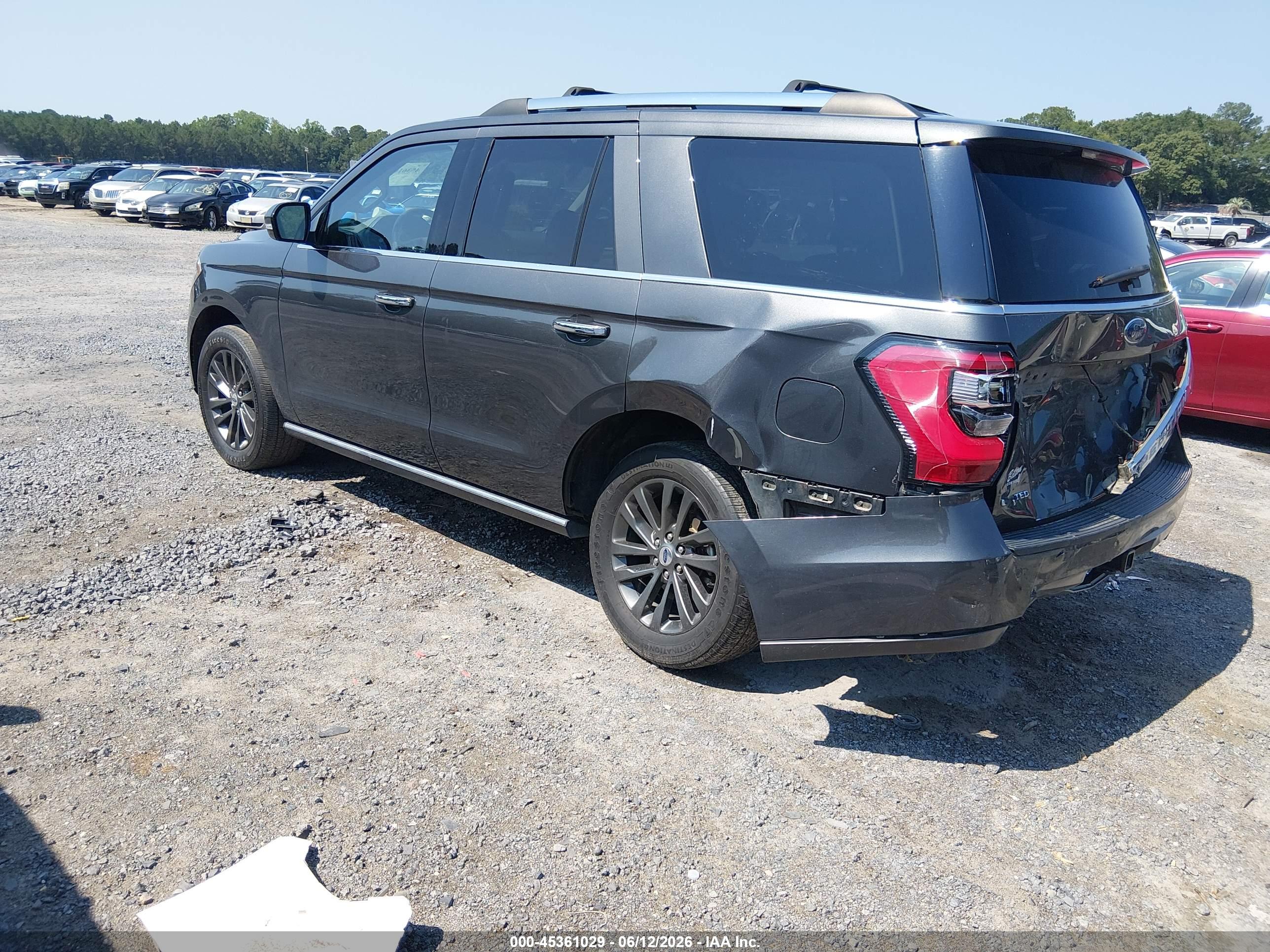 FORD EXPEDITION image 3