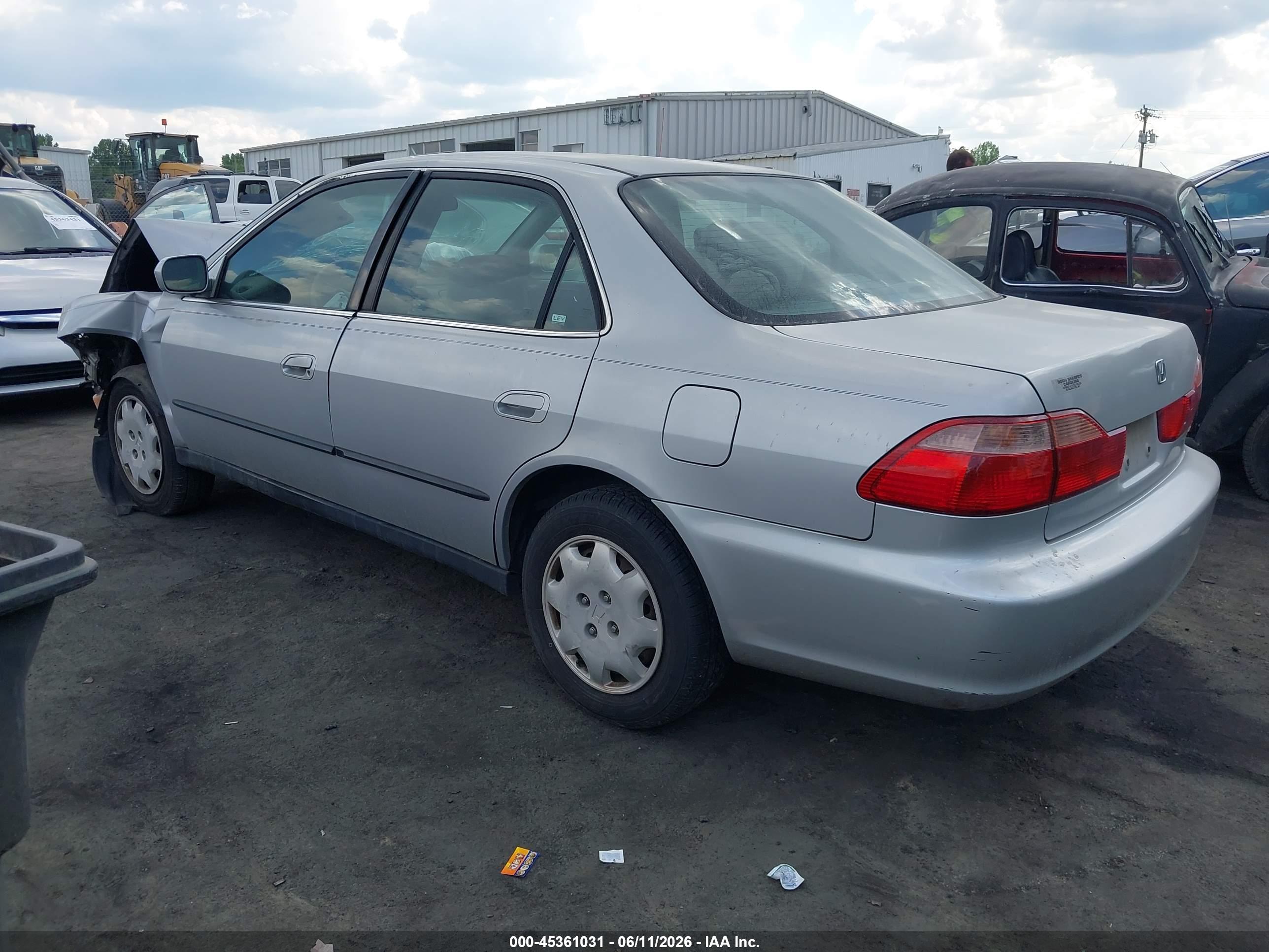 HONDA ACCORD image 3