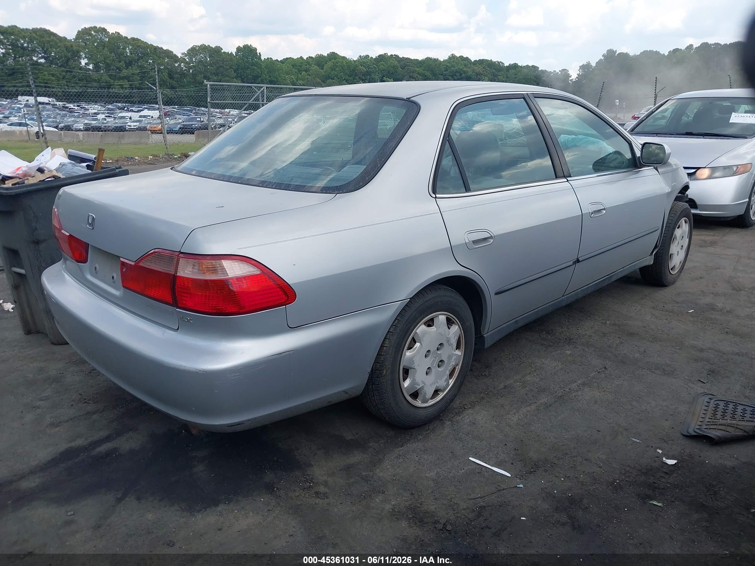 HONDA ACCORD image 4