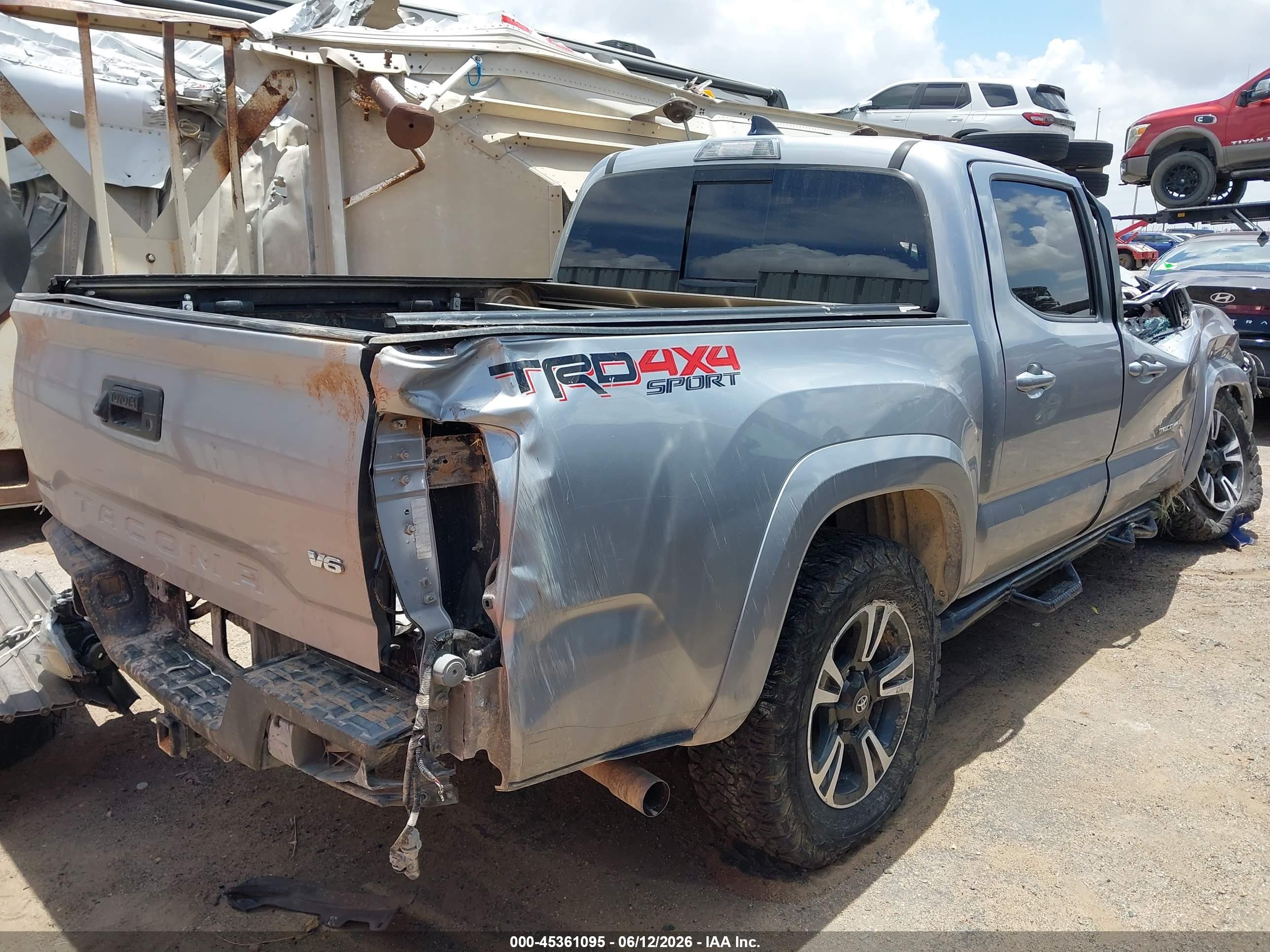 TOYOTA TACOMA image 4