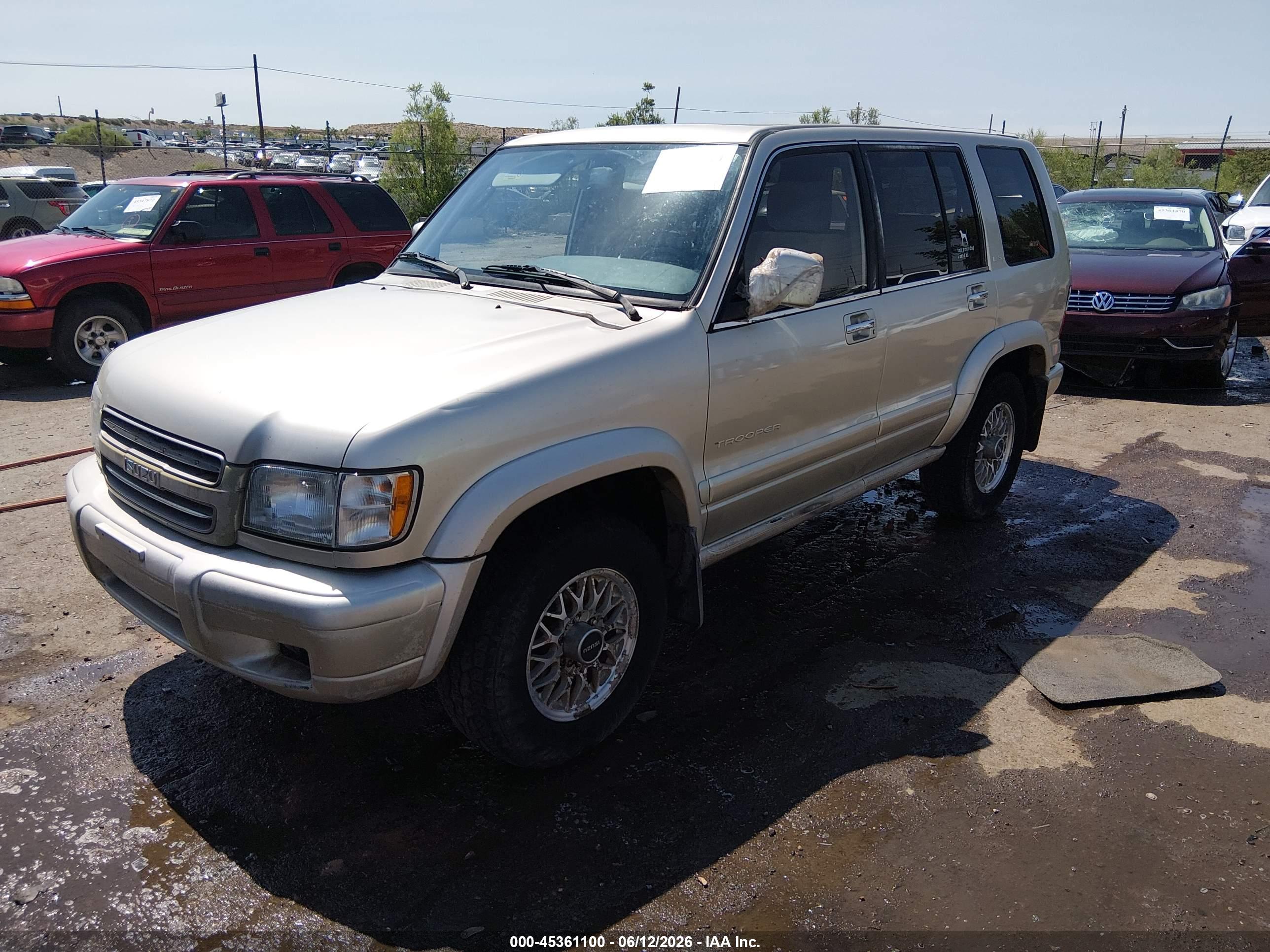 ISUZU TROOPER image 2