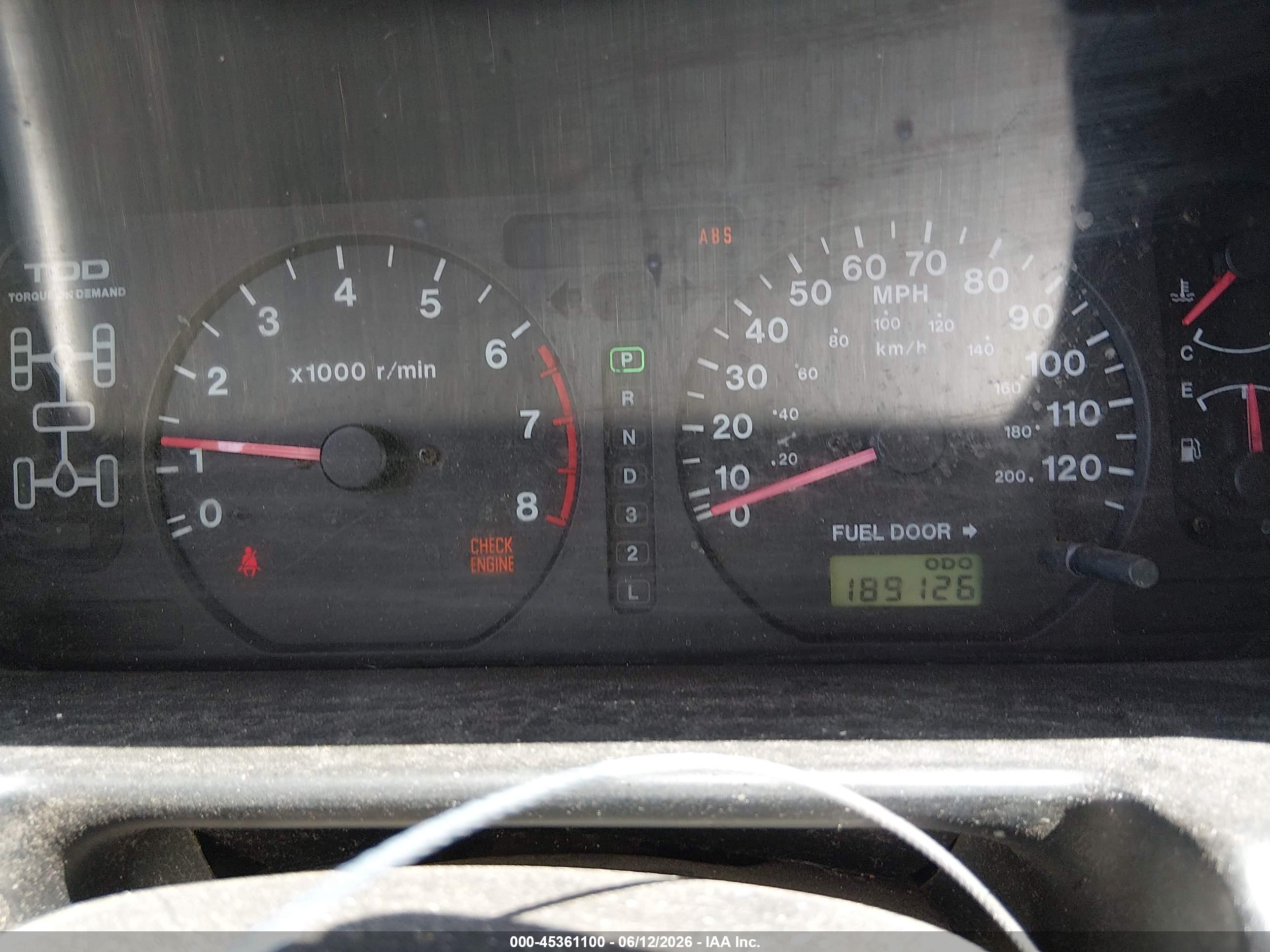 ISUZU TROOPER image 7
