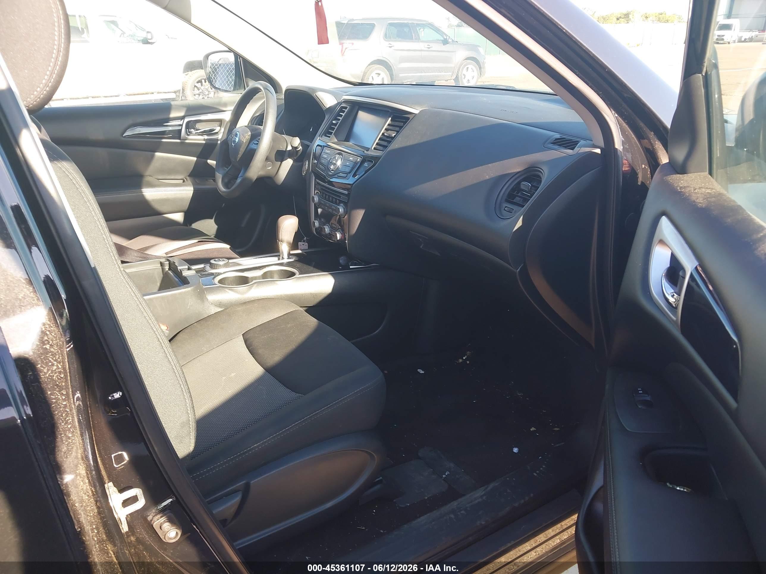 NISSAN PATHFINDER image 5