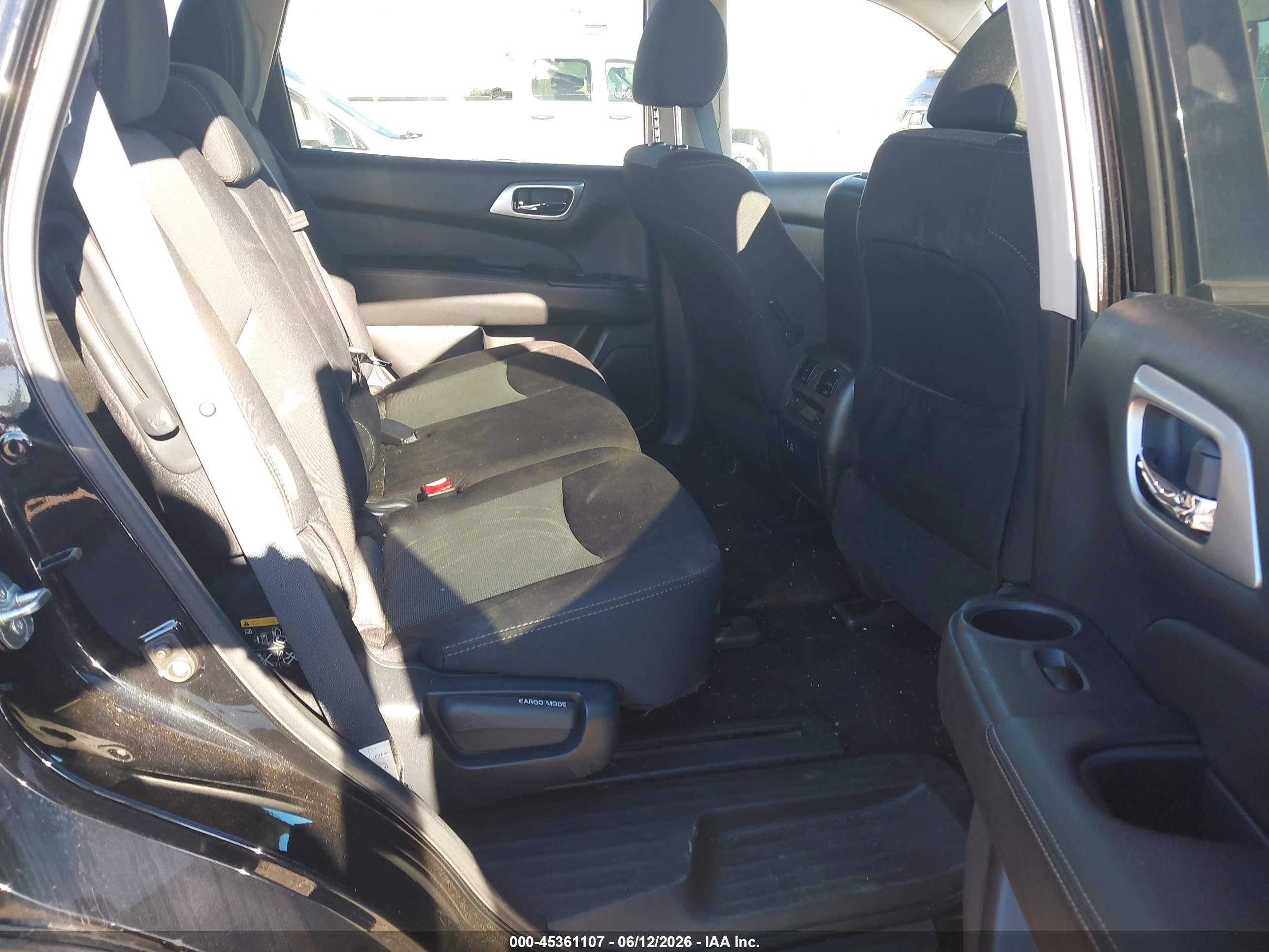 NISSAN PATHFINDER image 8