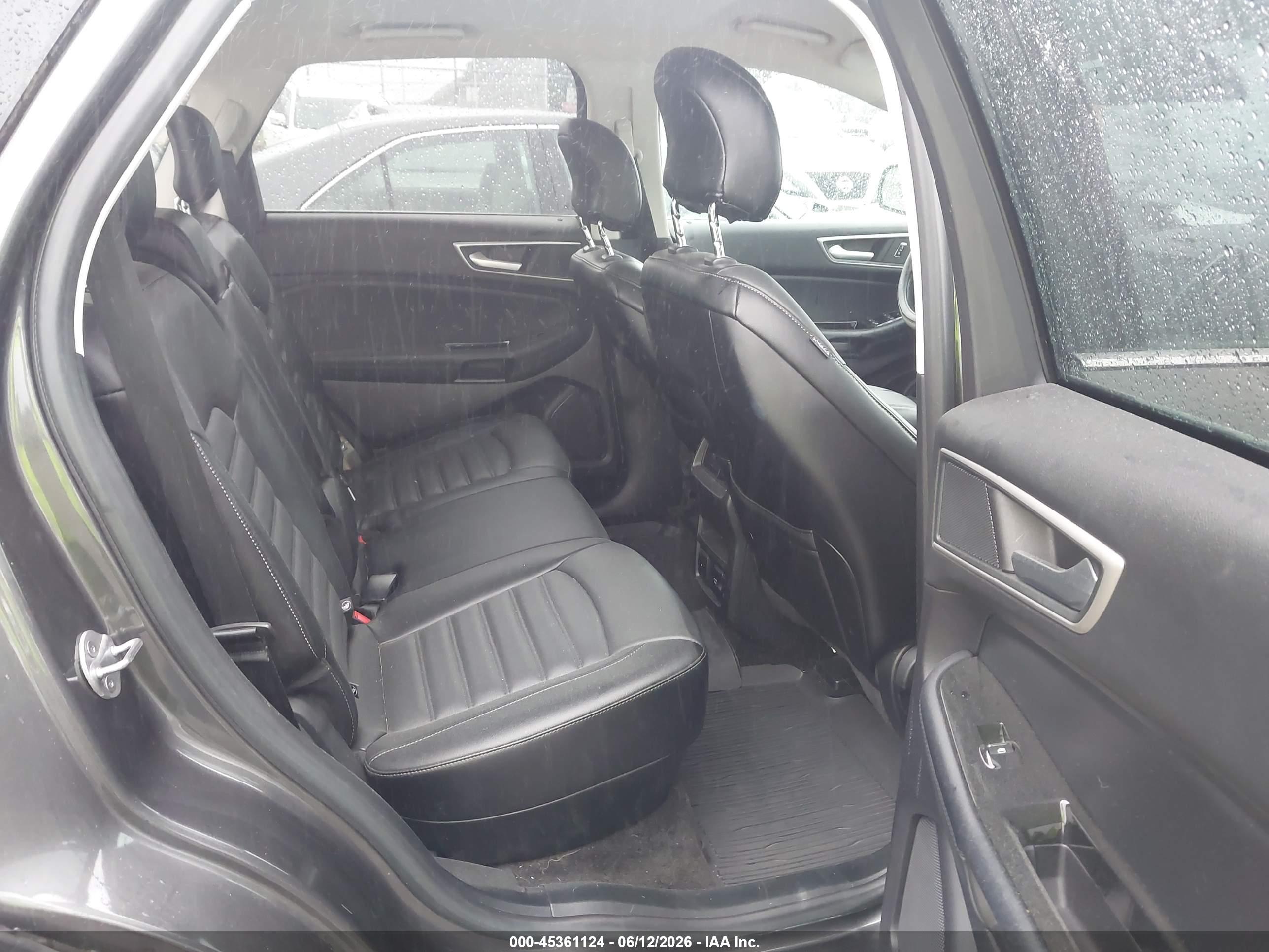 FORD EDGE image 8