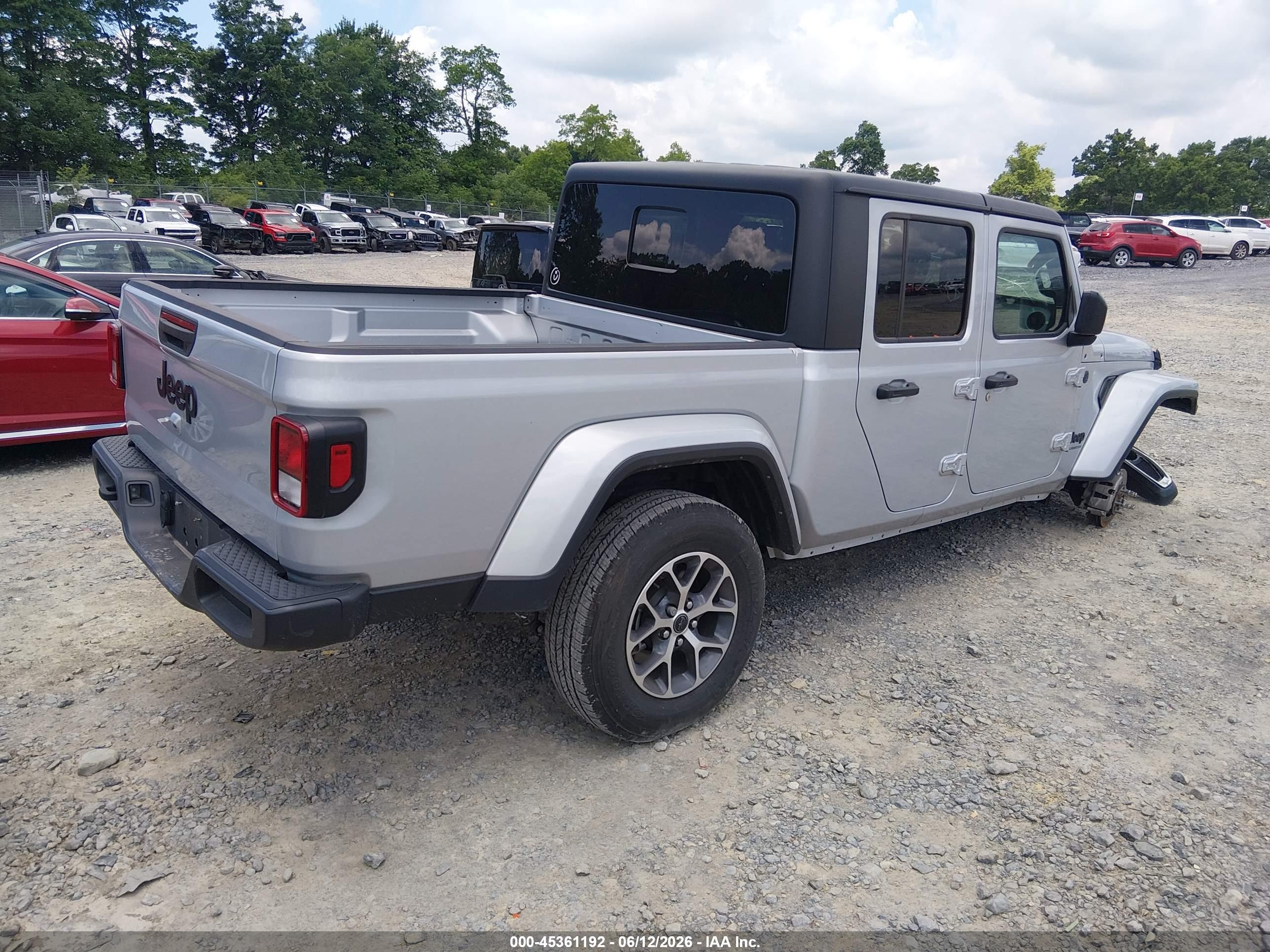 JEEP GLADIATOR image 4