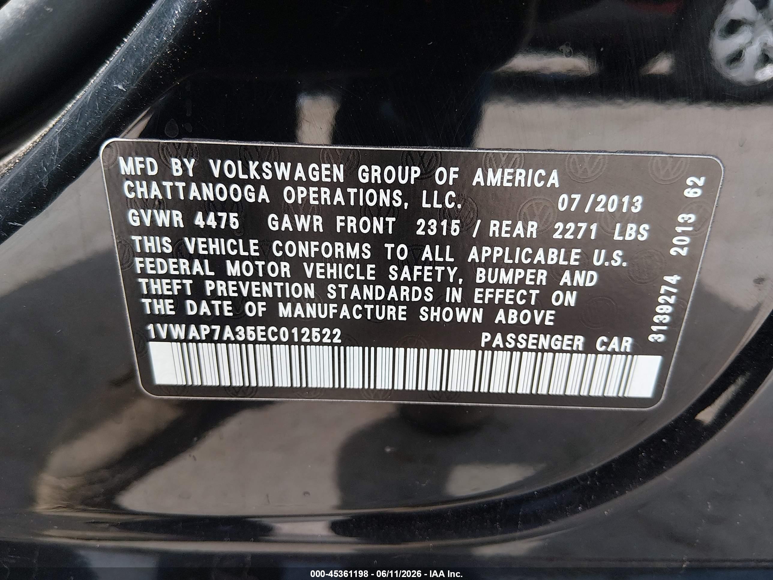 VOLKSWAGEN PASSAT image 9