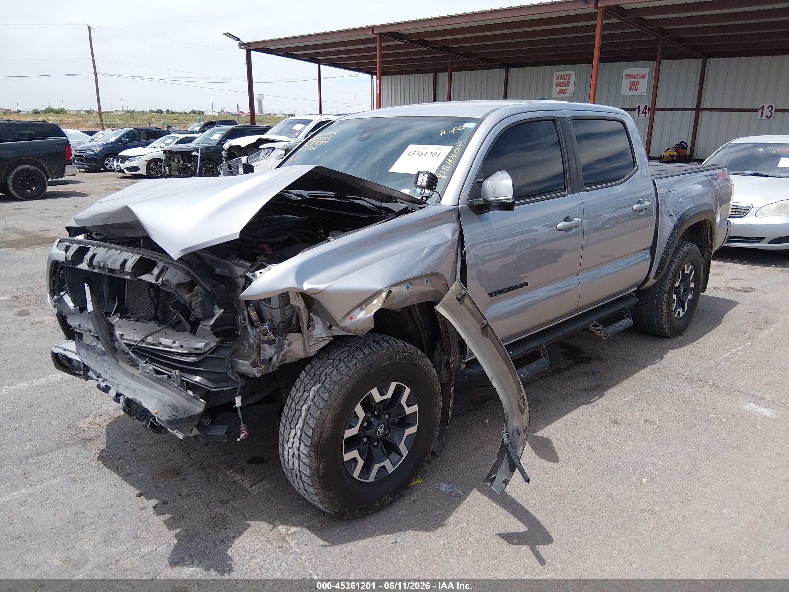 TOYOTA TACOMA image 2