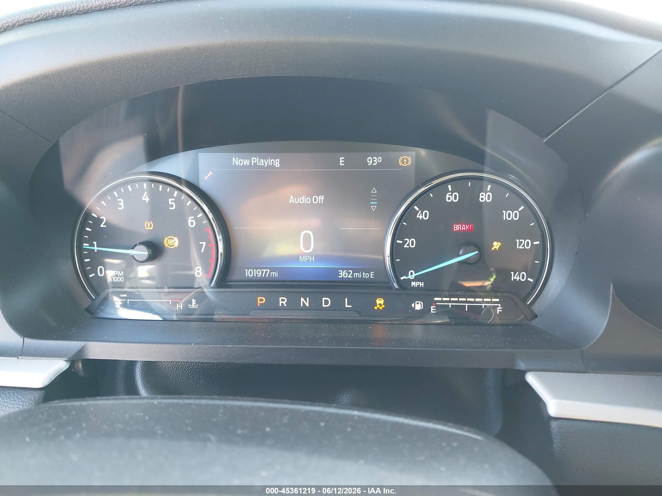 FORD EXPLORER image 7