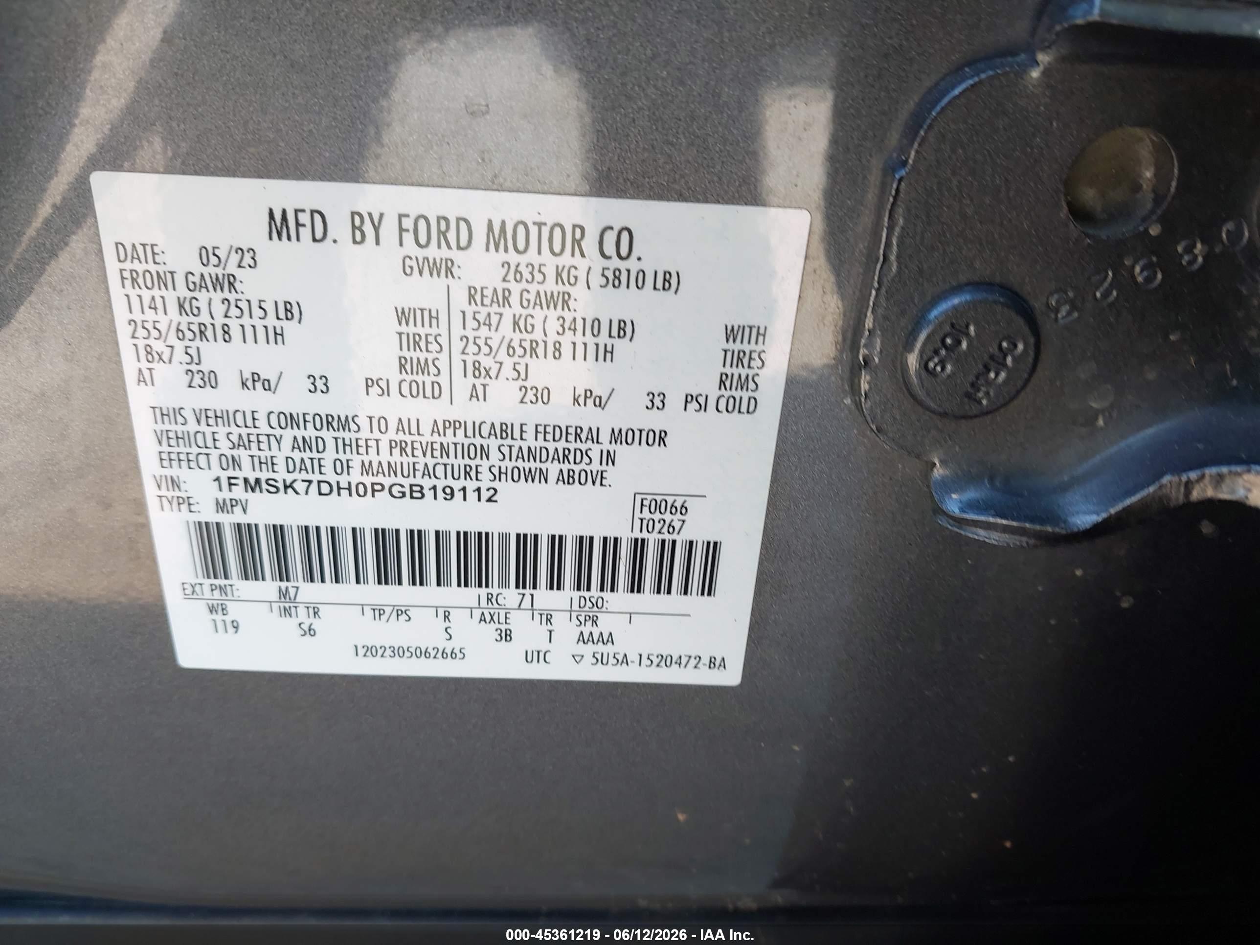 FORD EXPLORER image 9