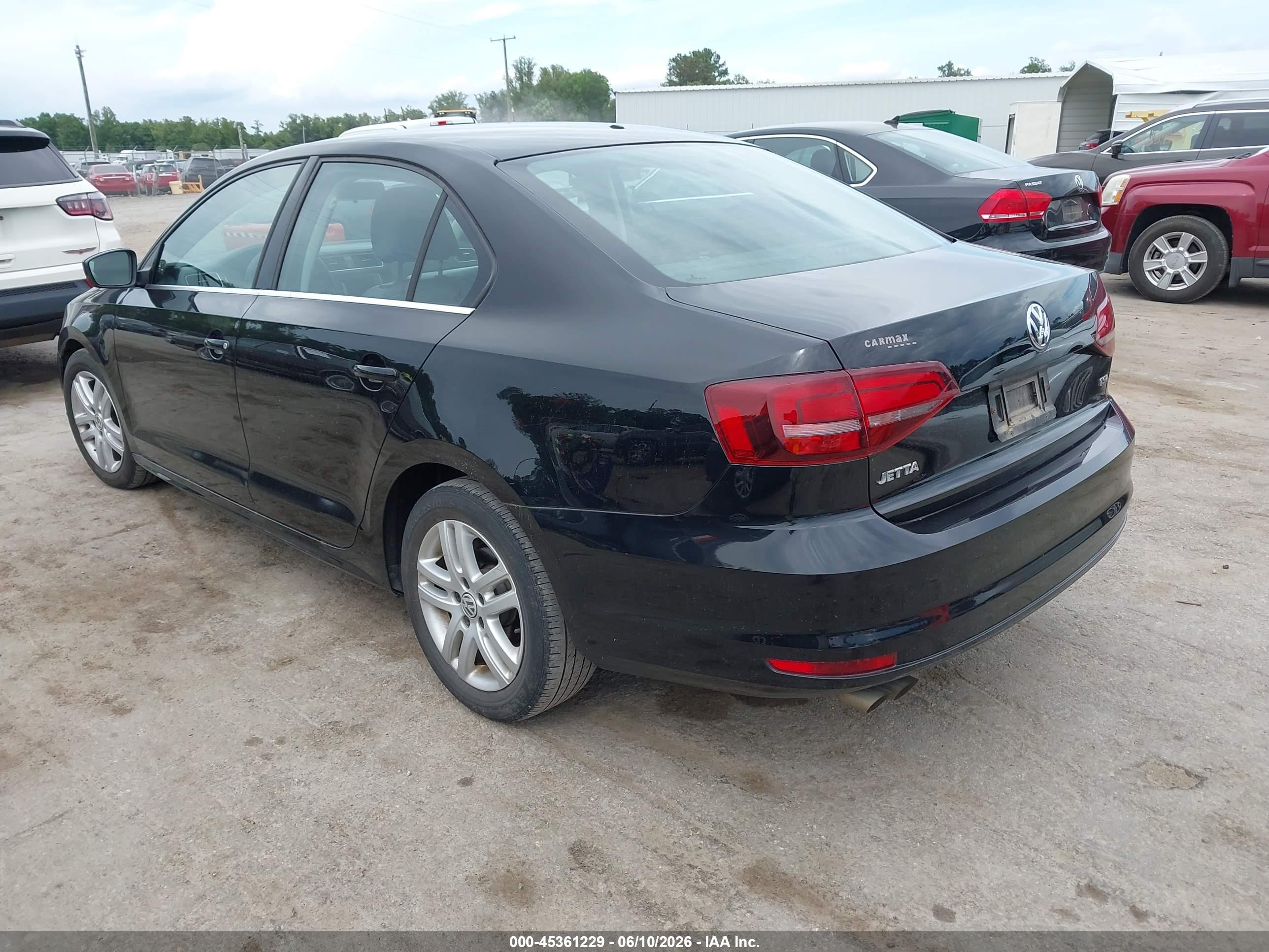 VOLKSWAGEN JETTA image 3