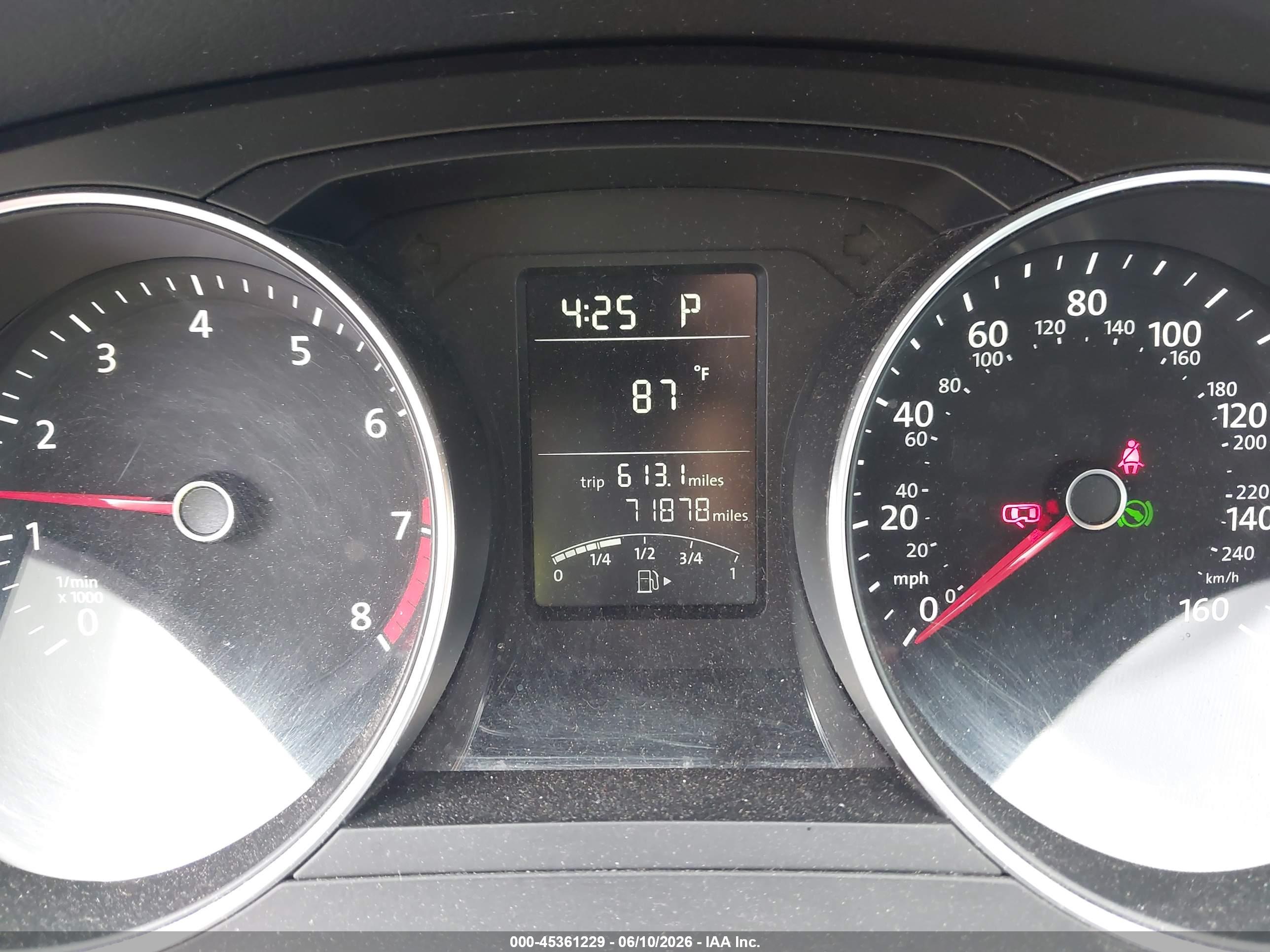 VOLKSWAGEN JETTA image 7