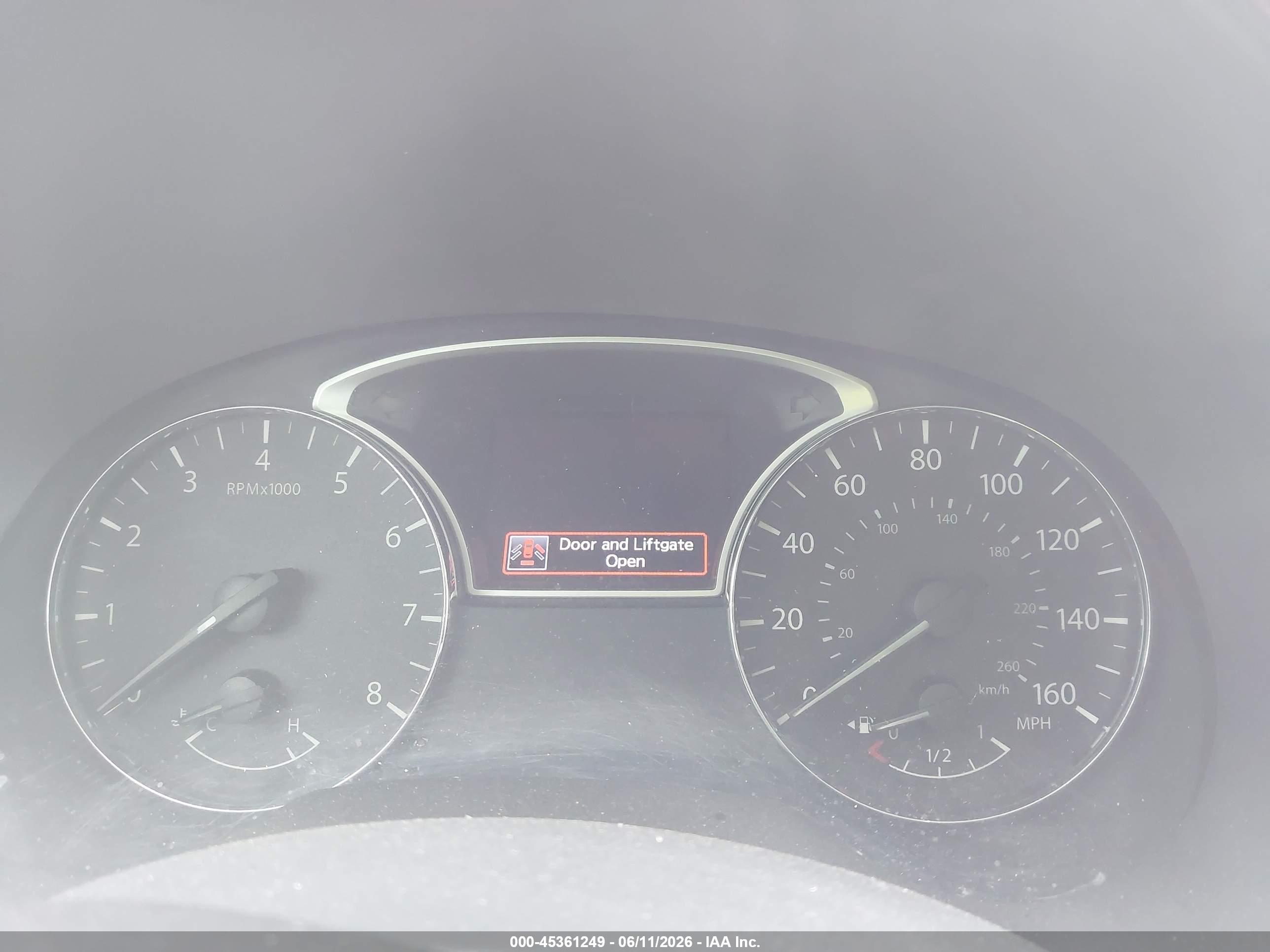 NISSAN PATHFINDER image 7