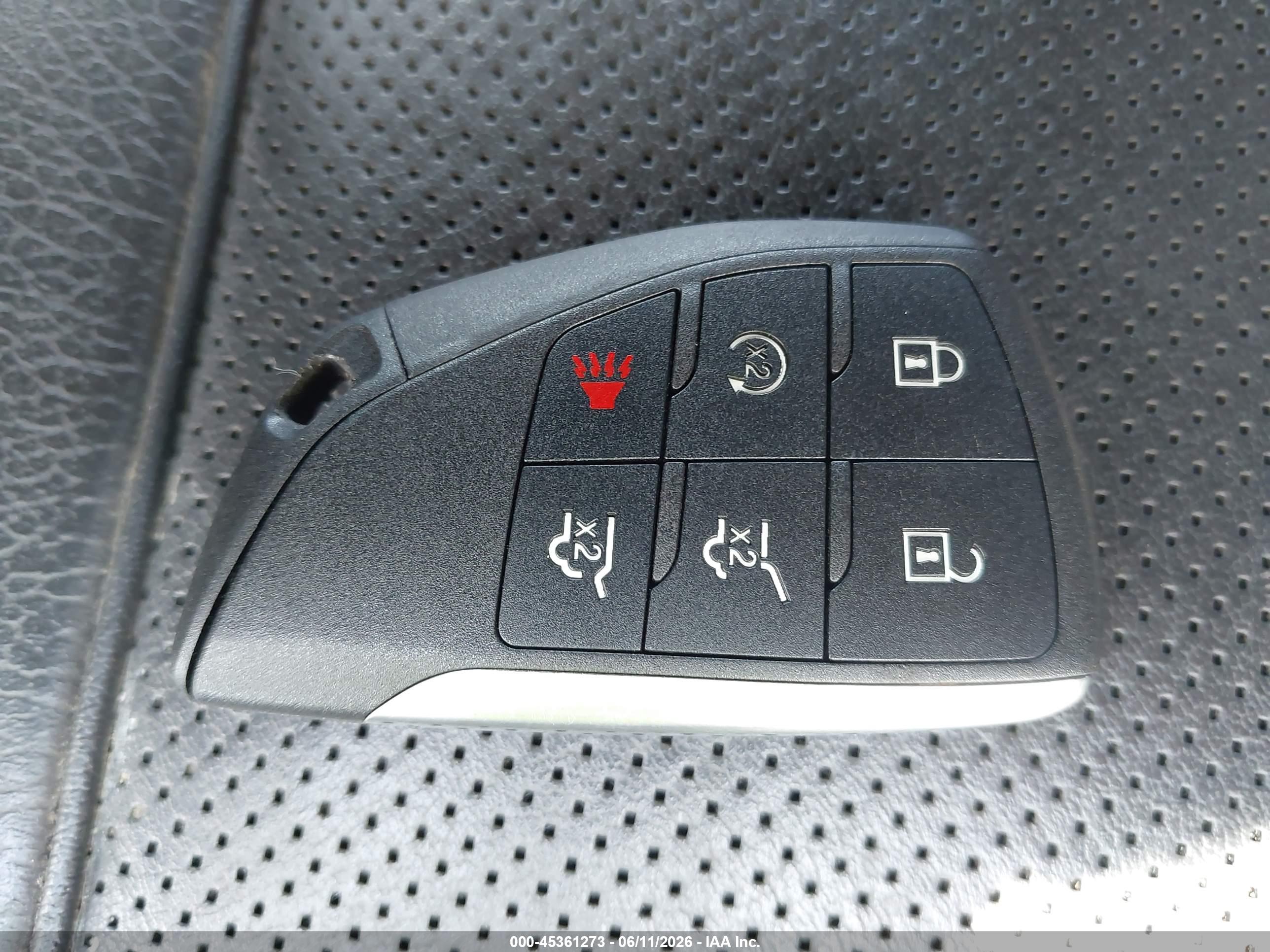 GMC YUKON image 11