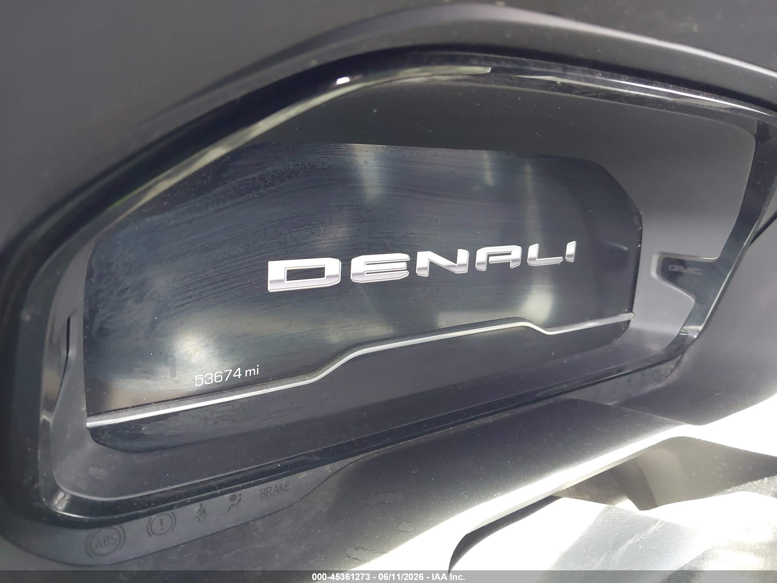 GMC YUKON image 7