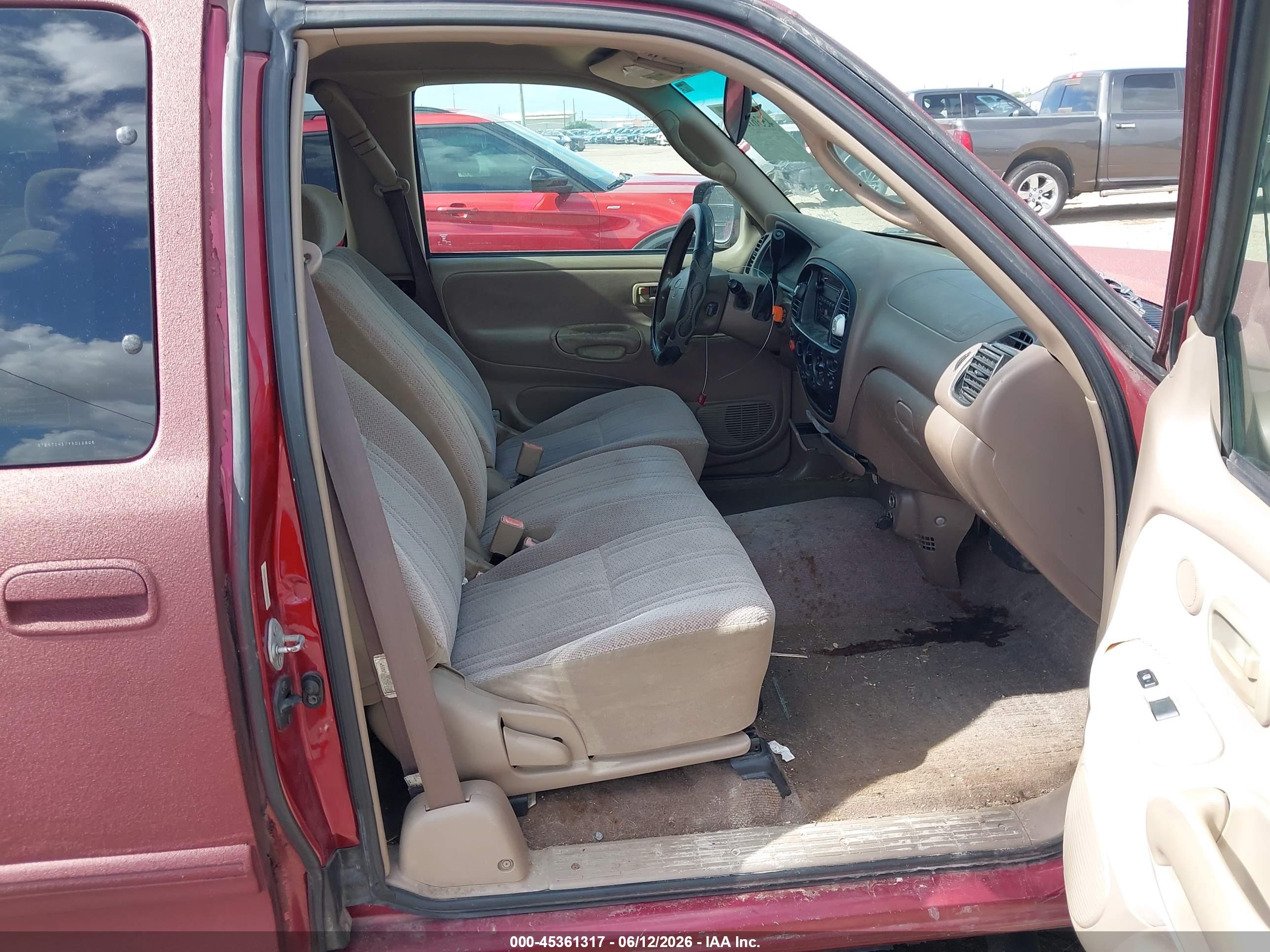 TOYOTA TUNDRA image 5