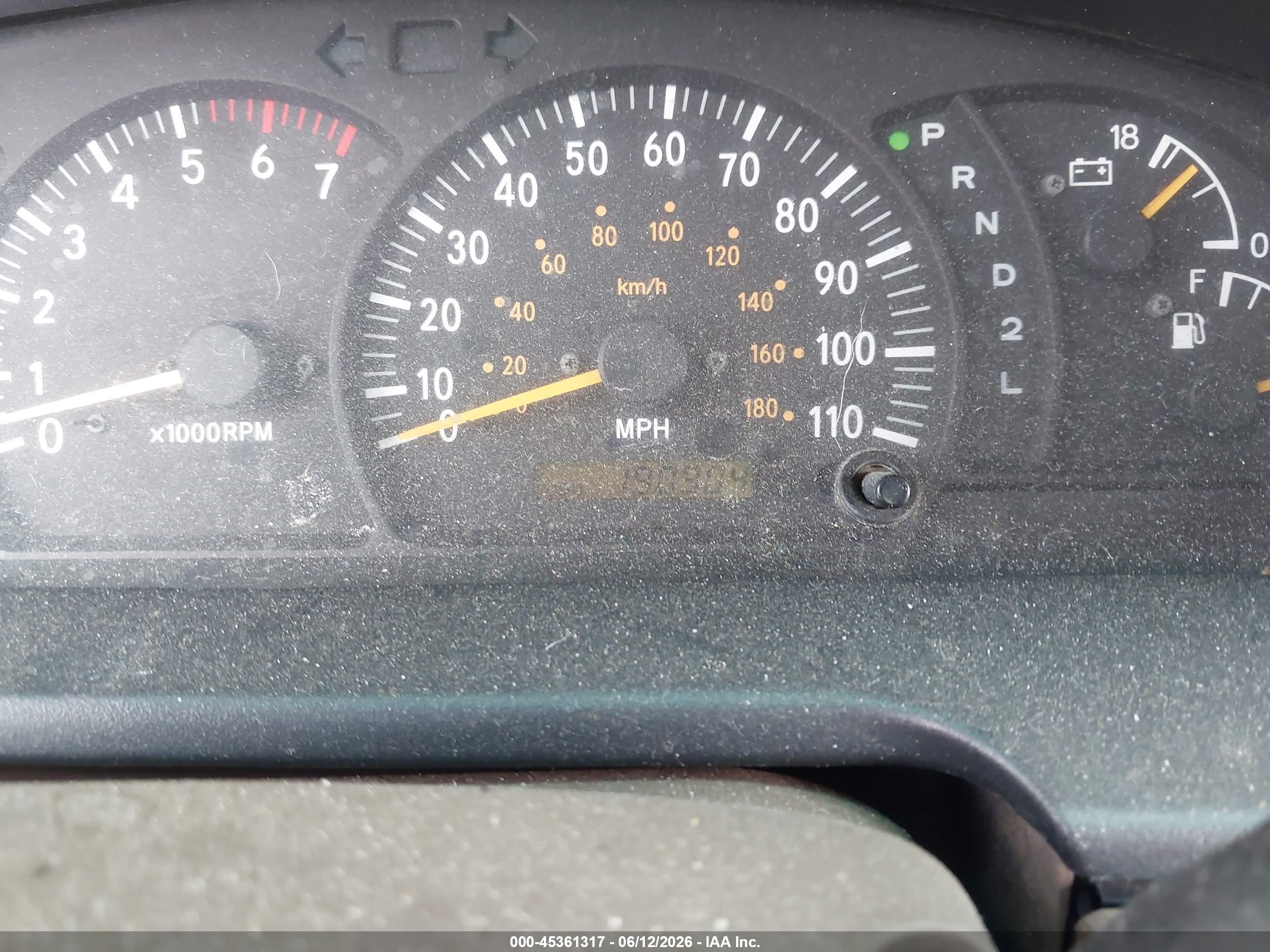 TOYOTA TUNDRA image 7