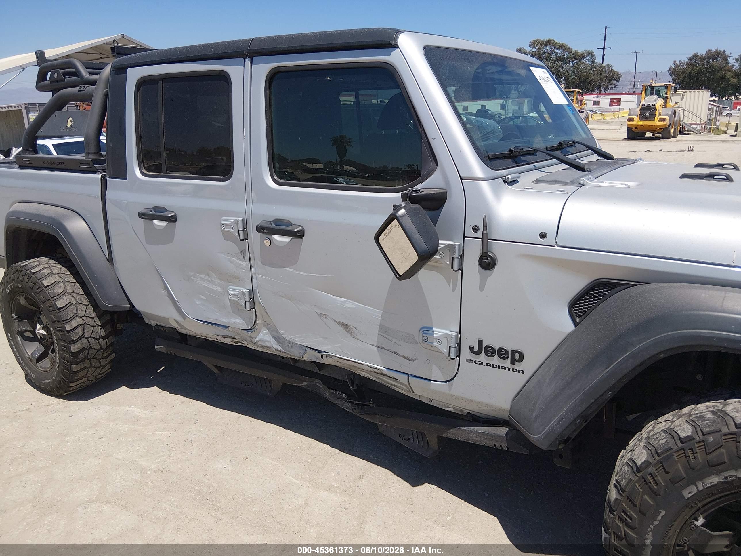 JEEP GLADIATOR image 6