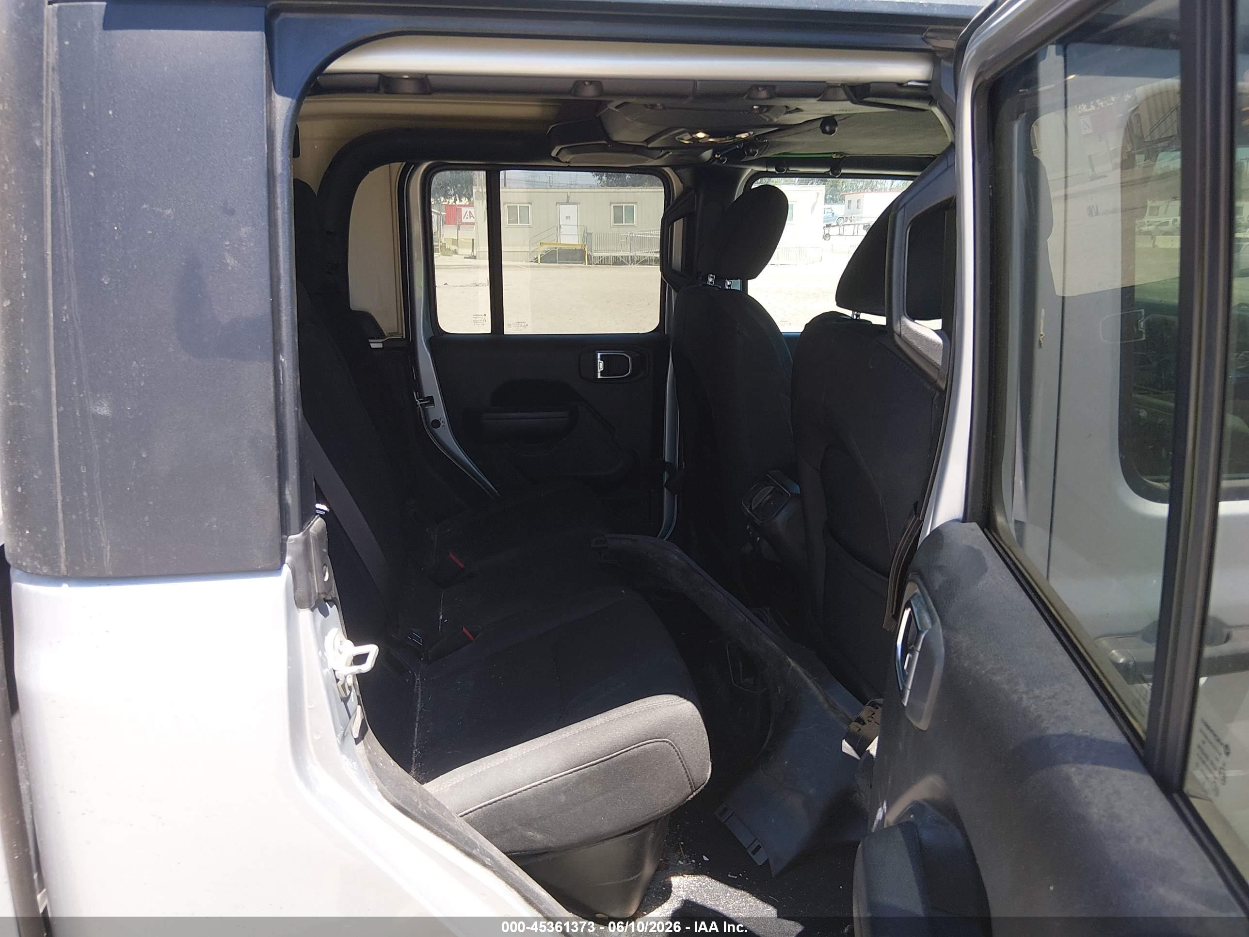JEEP GLADIATOR image 8