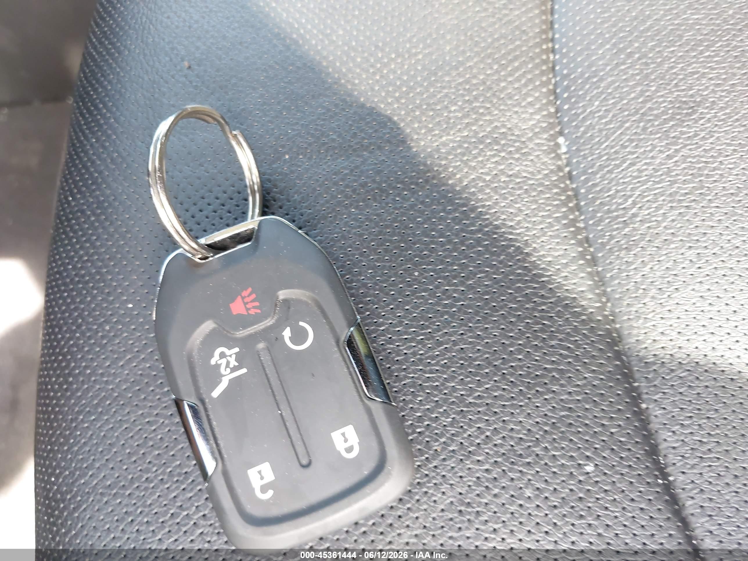 GMC TERRAIN image 11