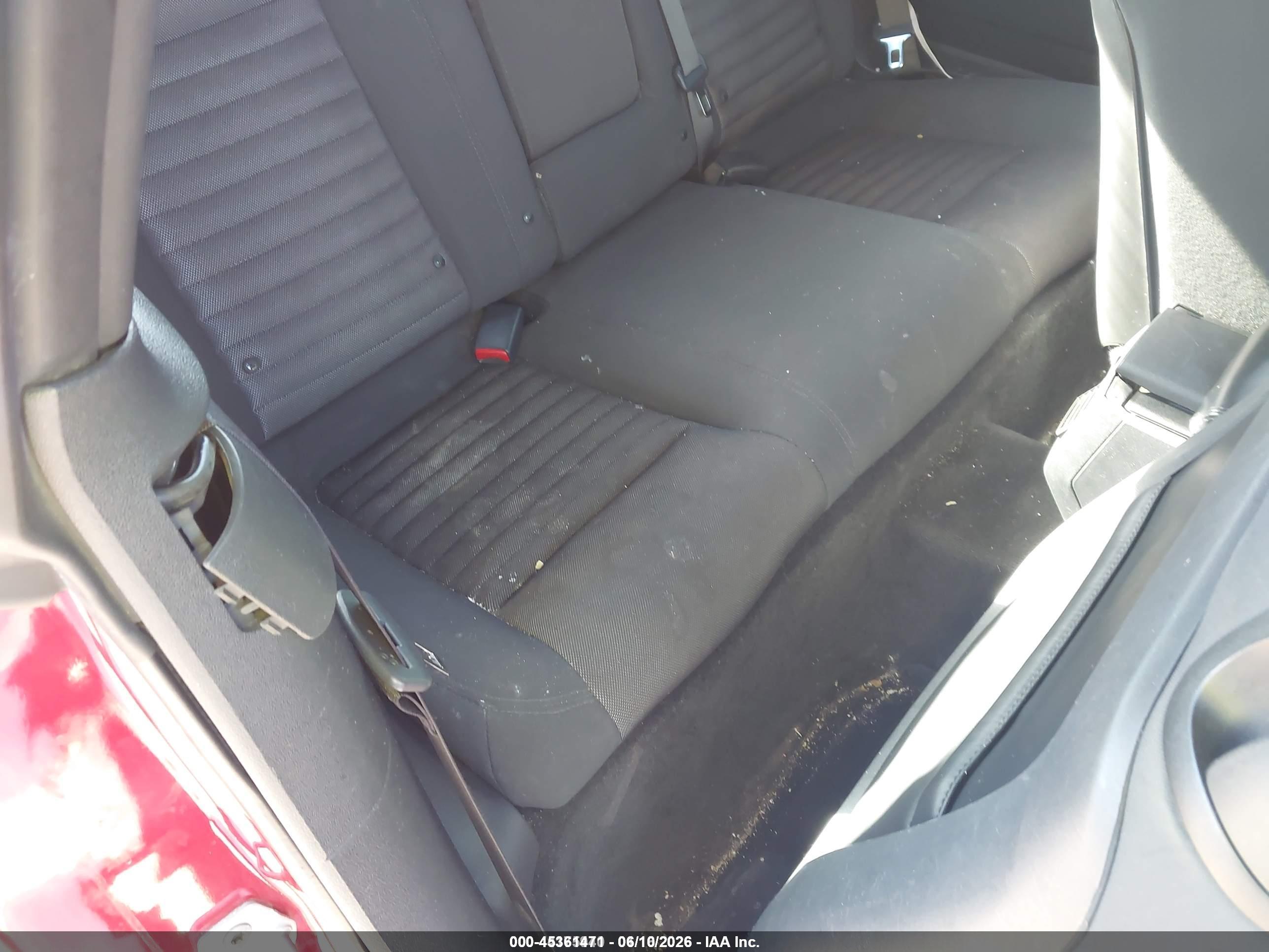 DODGE CHALLENGER image 8