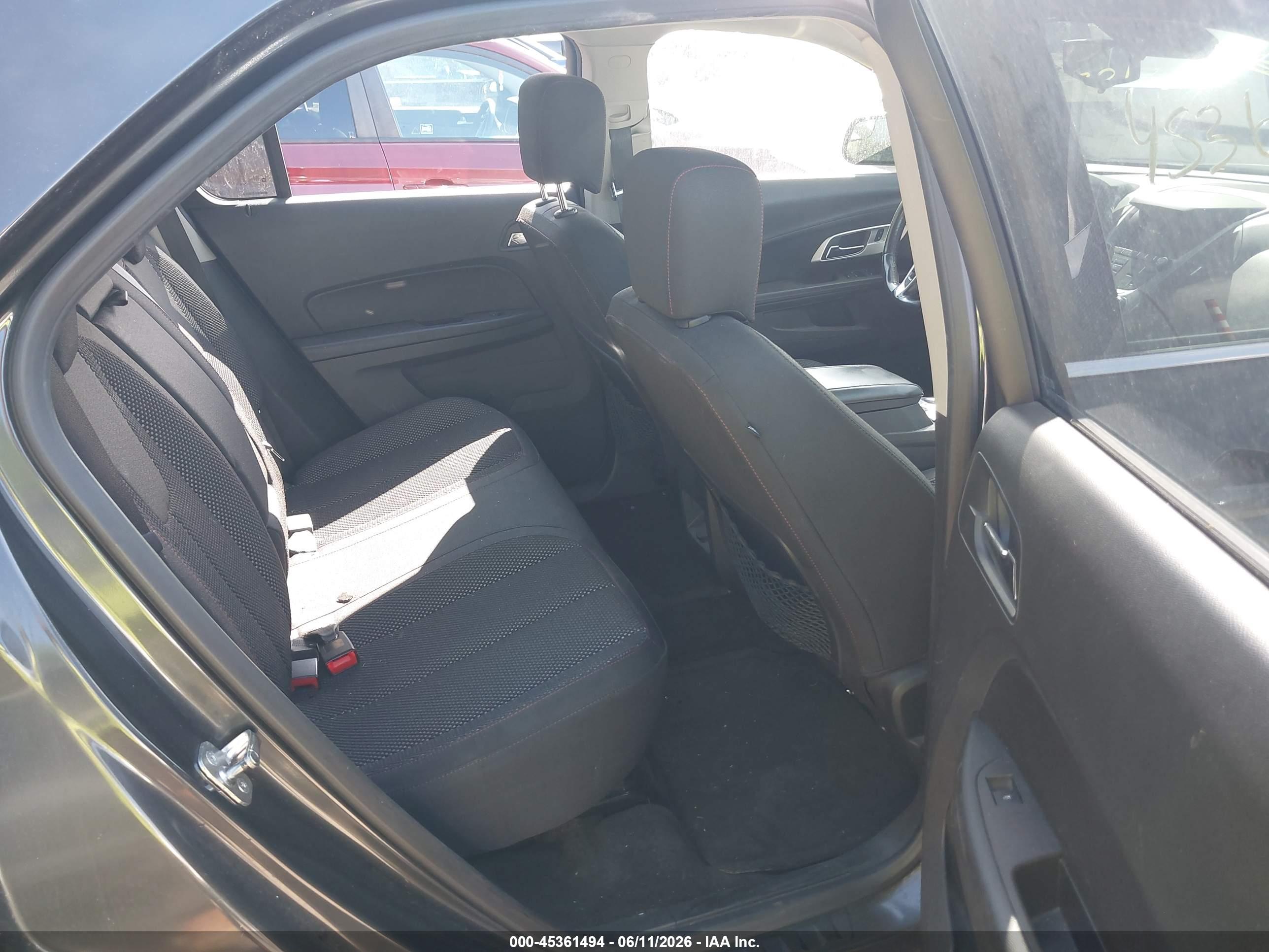 CHEVROLET EQUINOX image 8