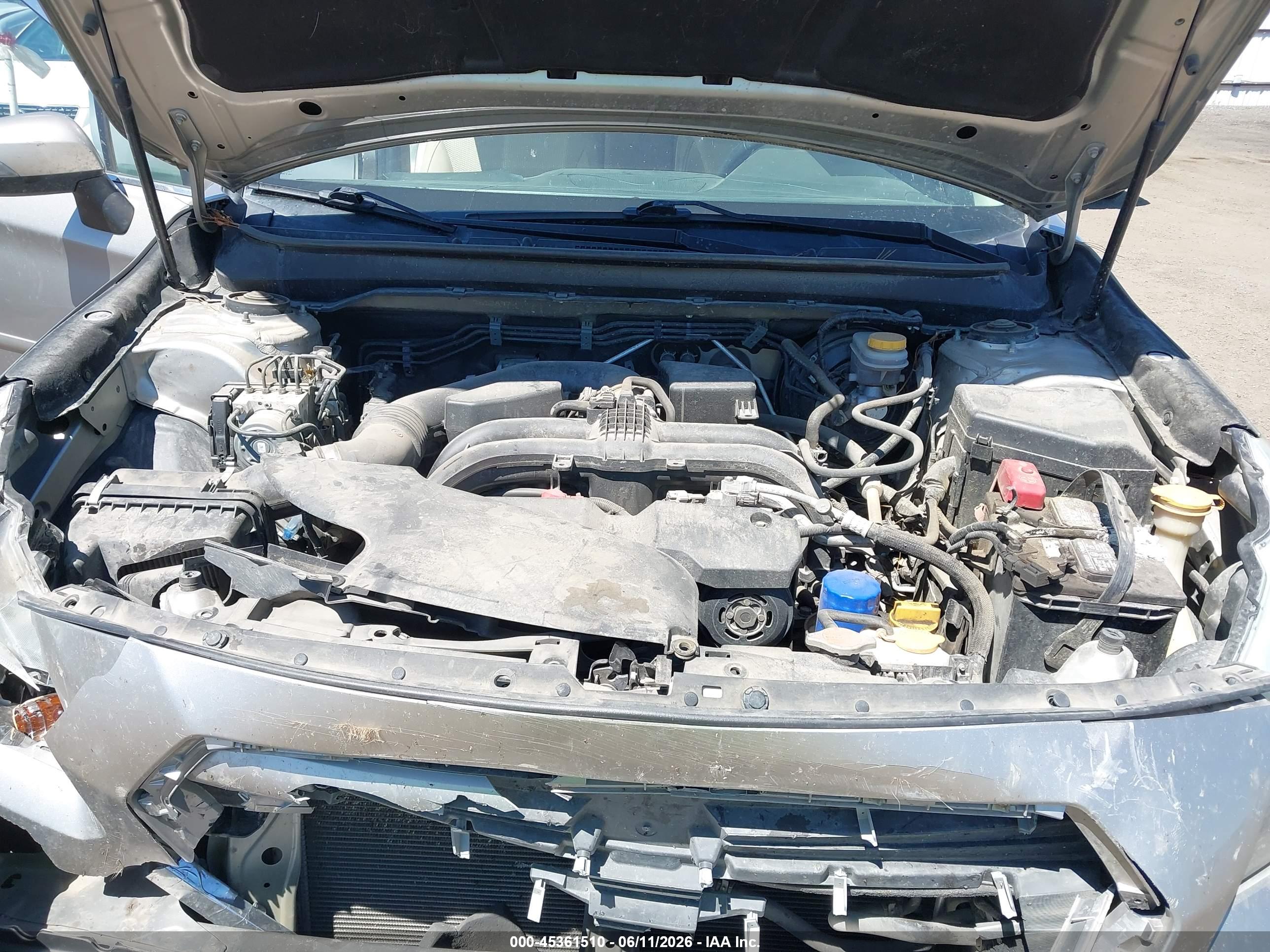 SUBARU OUTBACK image 10