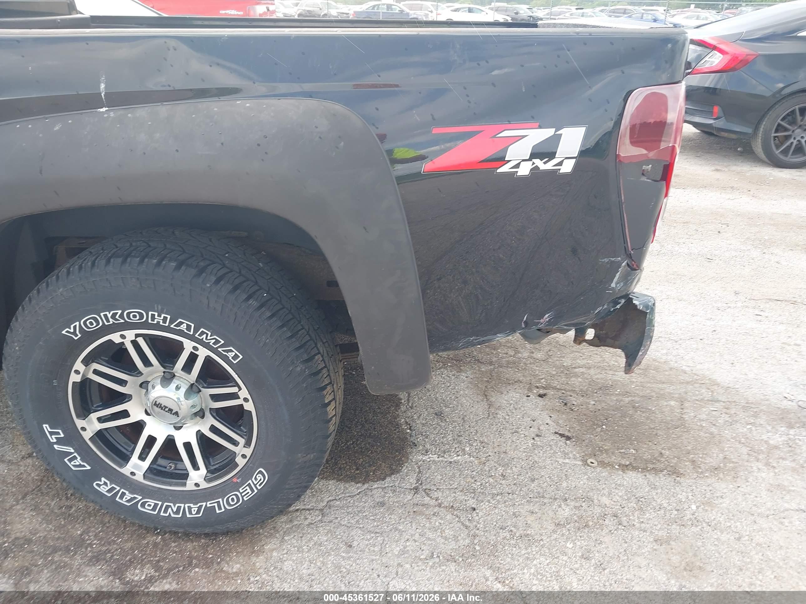 CHEVROLET COLORADO image 6