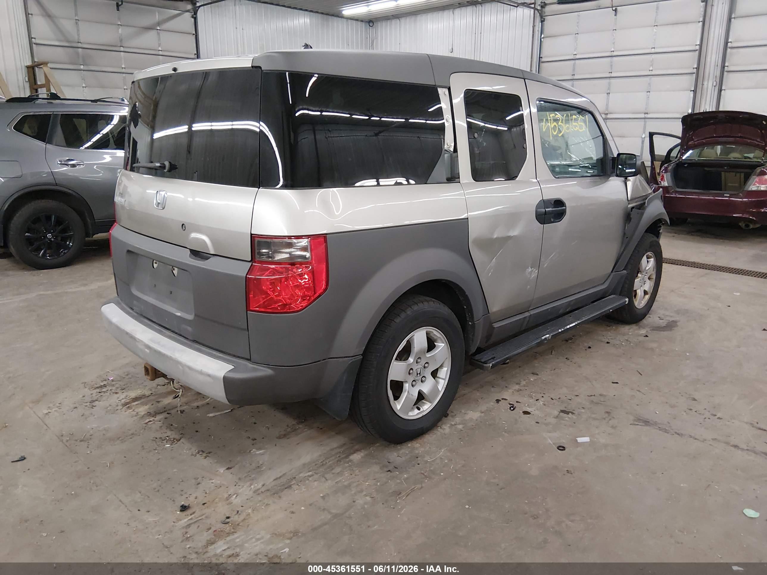 HONDA ELEMENT image 4