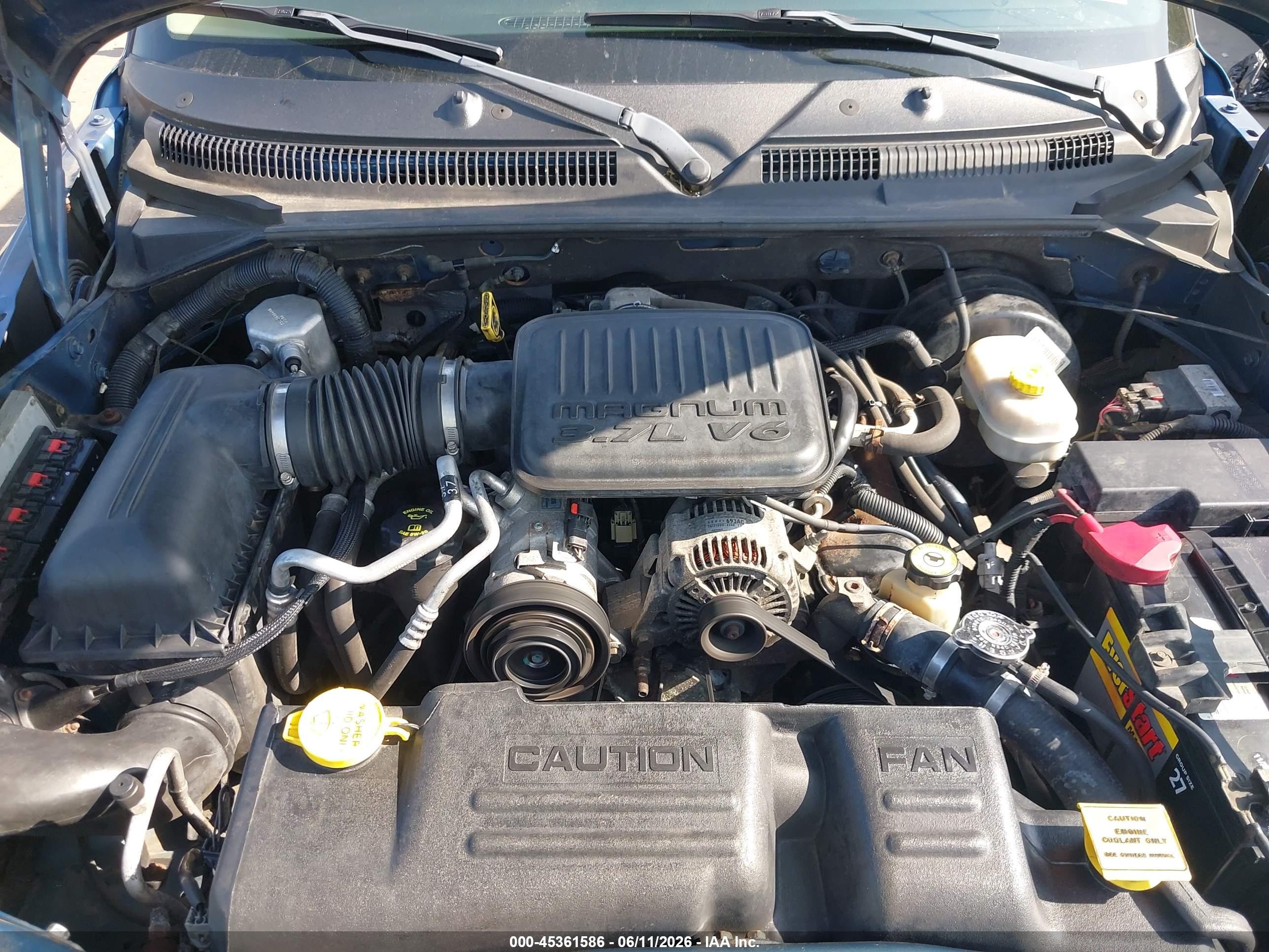 DODGE DAKOTA image 10