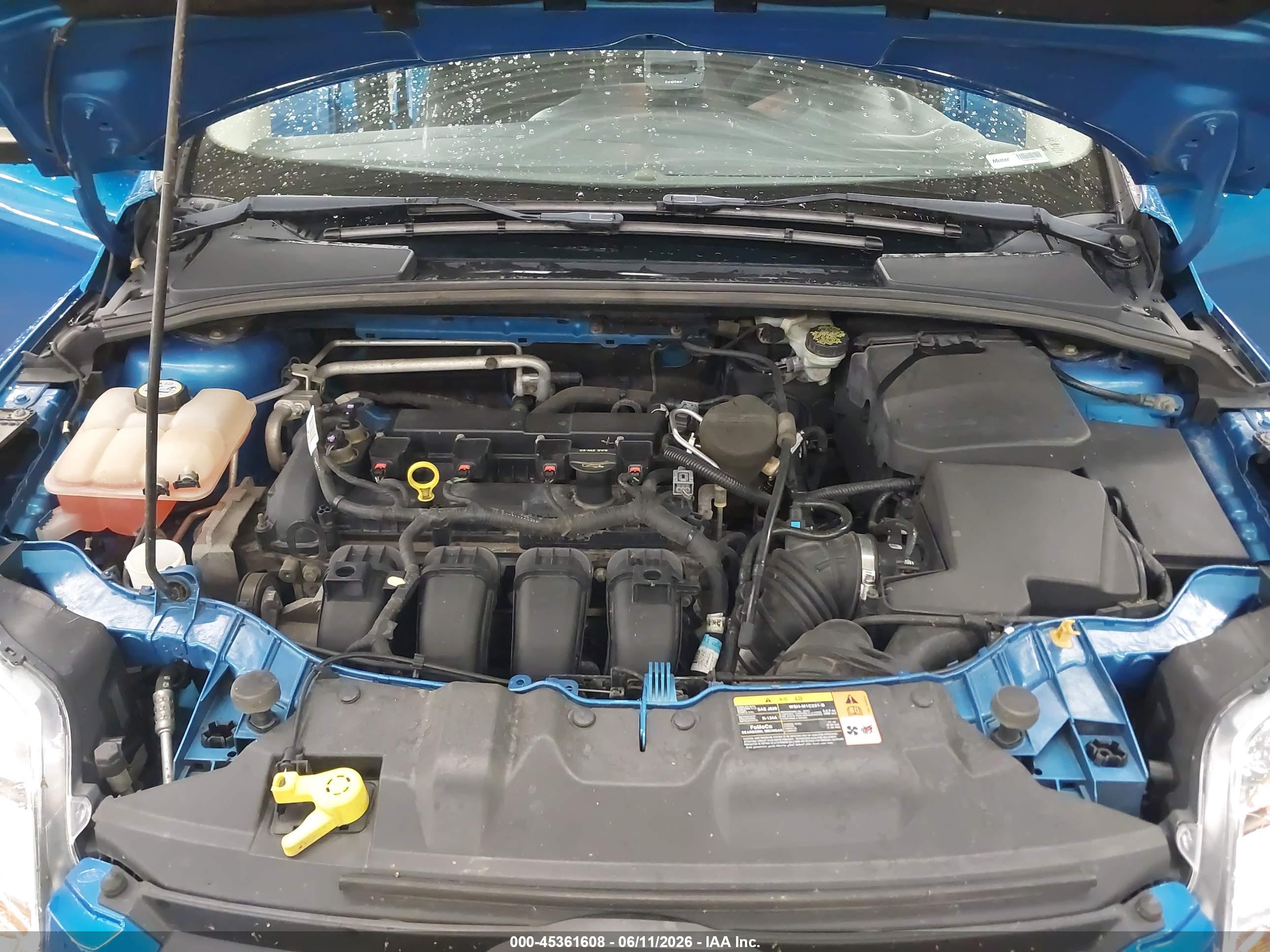FORD FOCUS image 10