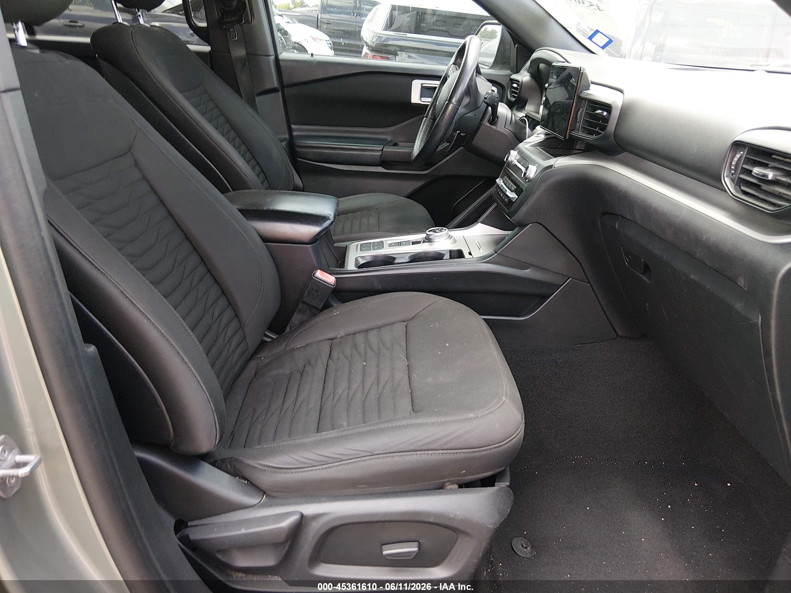 FORD EXPLORER image 5