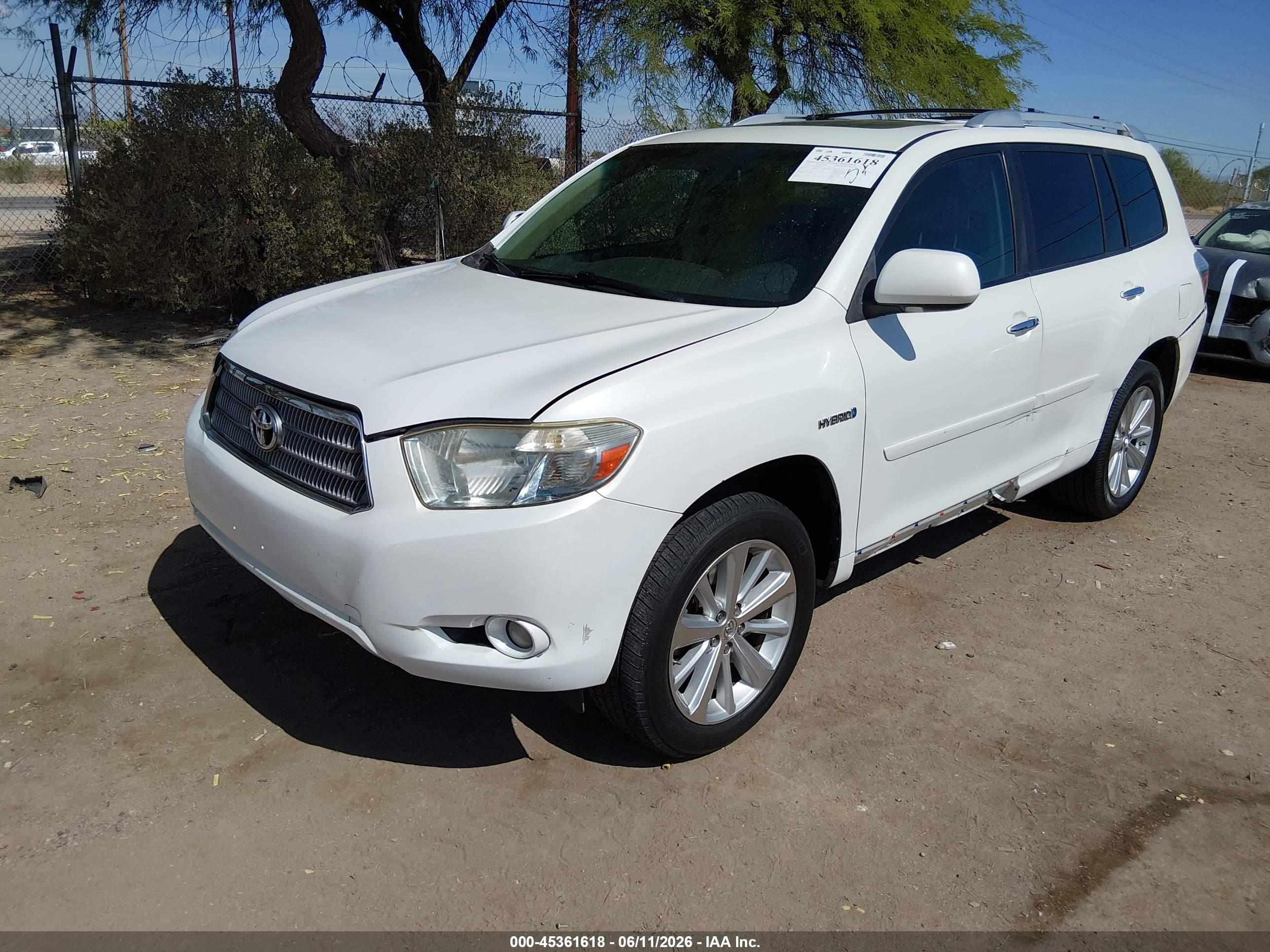 TOYOTA HIGHLANDER image 2