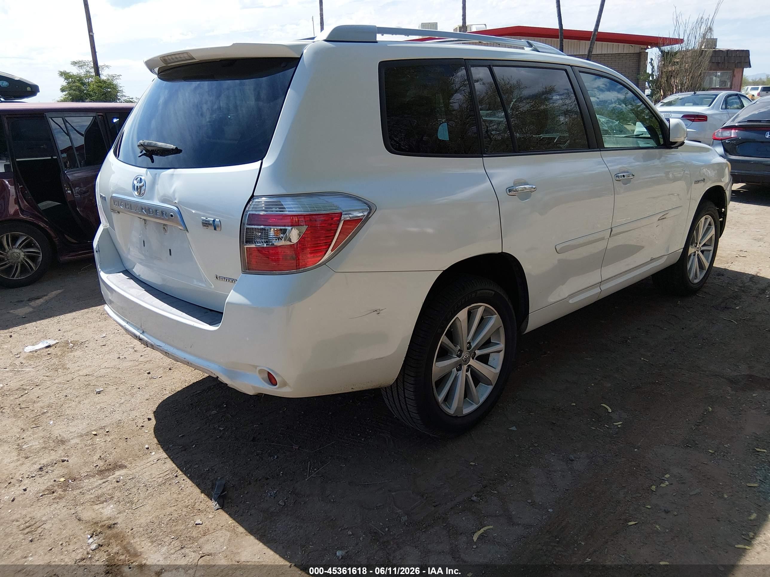 TOYOTA HIGHLANDER image 4