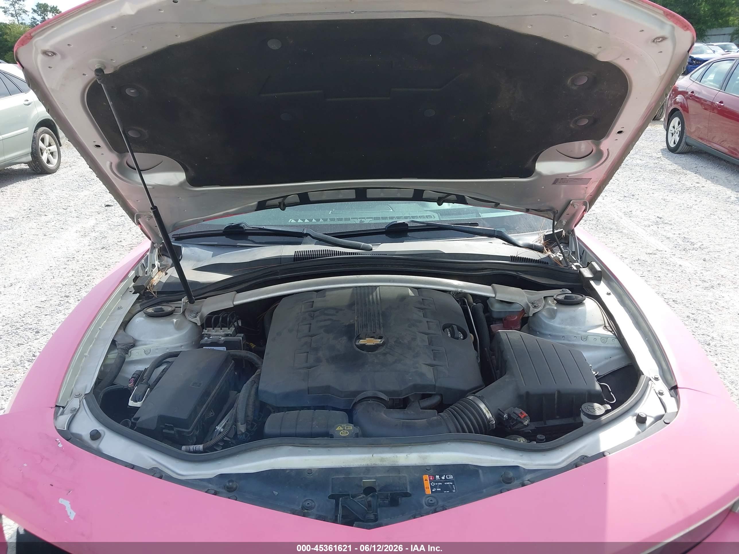 CHEVROLET CAMARO image 10