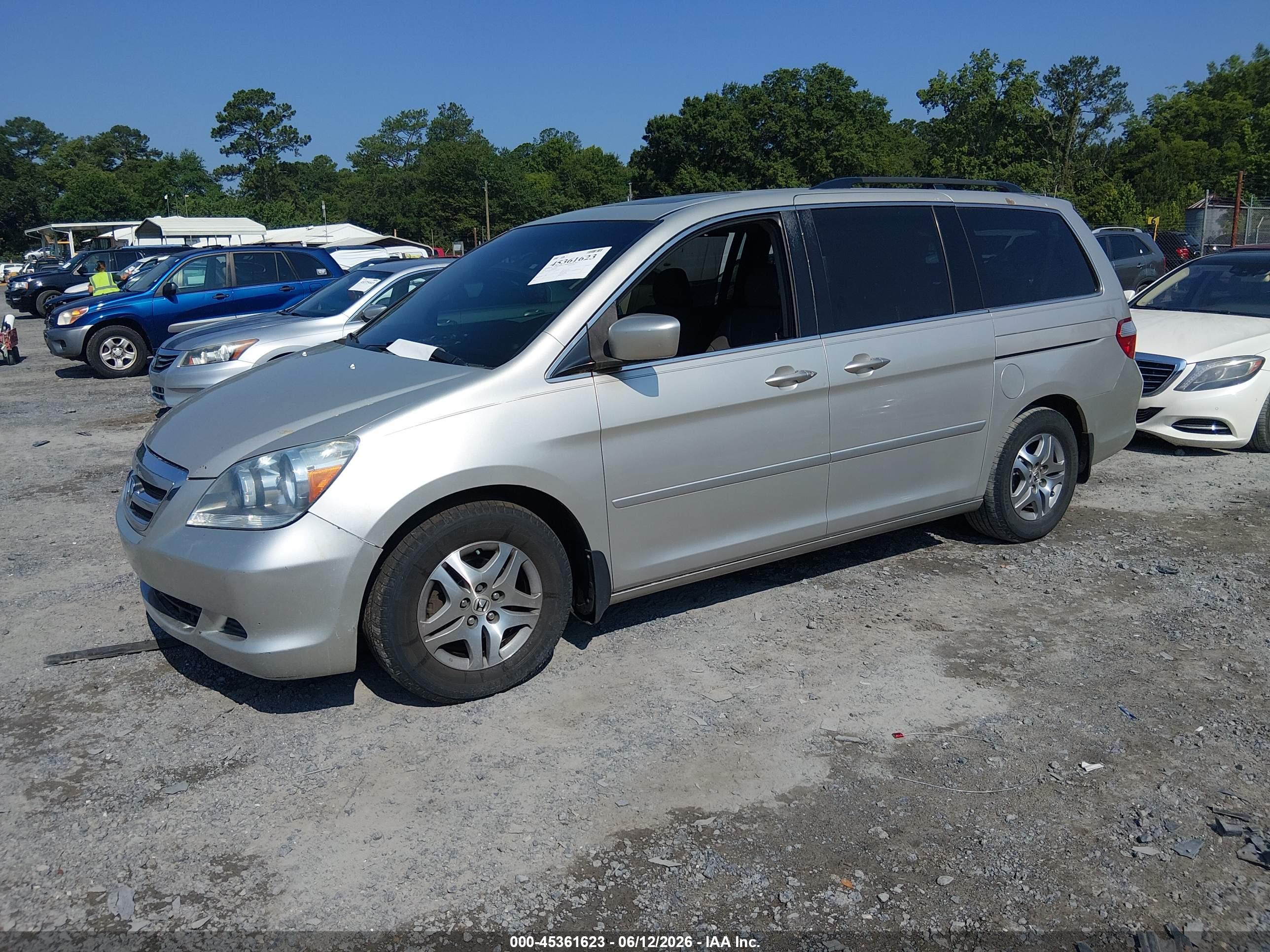HONDA ODYSSEY image 2