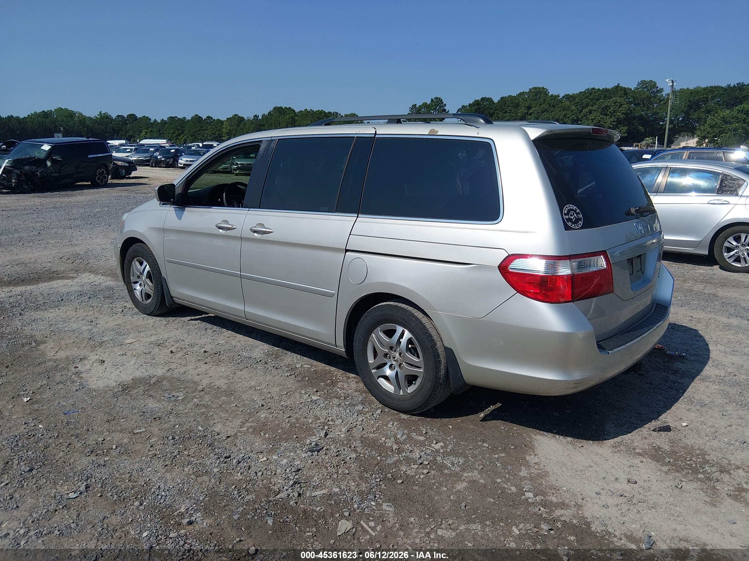 HONDA ODYSSEY image 3