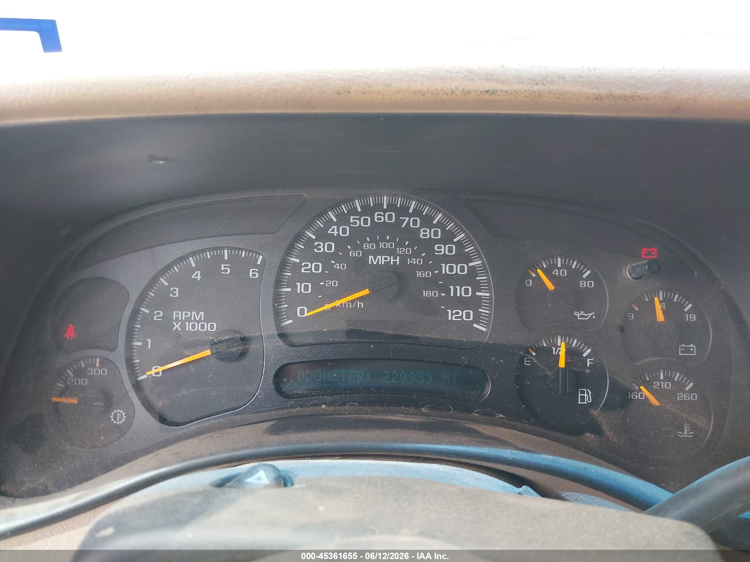 GMC YUKON image 7