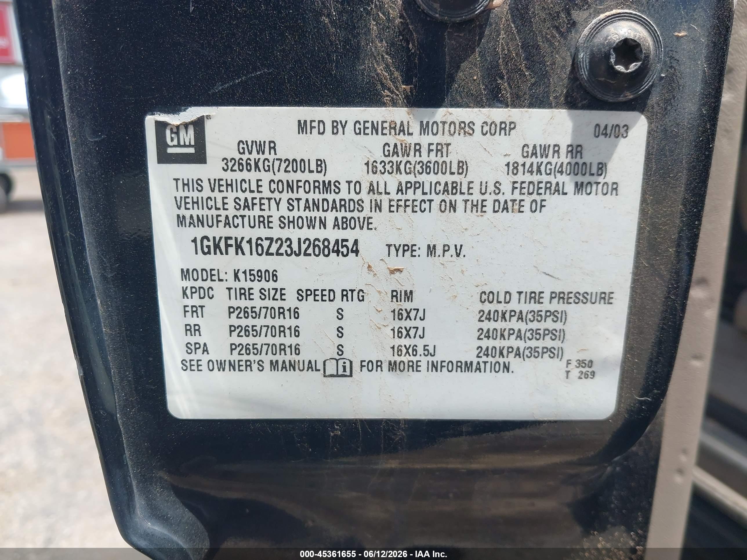 GMC YUKON image 9
