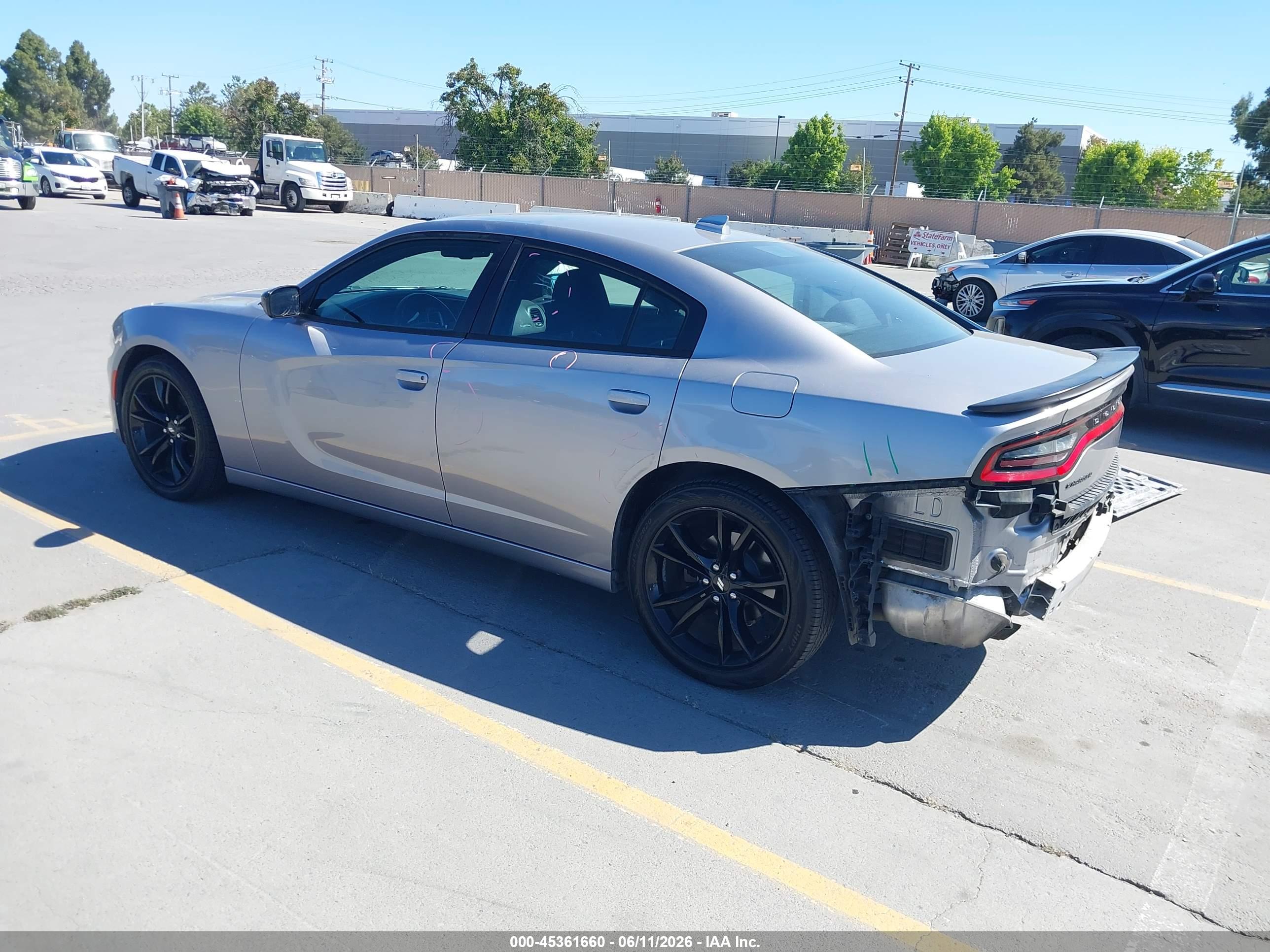 DODGE CHARGER image 3