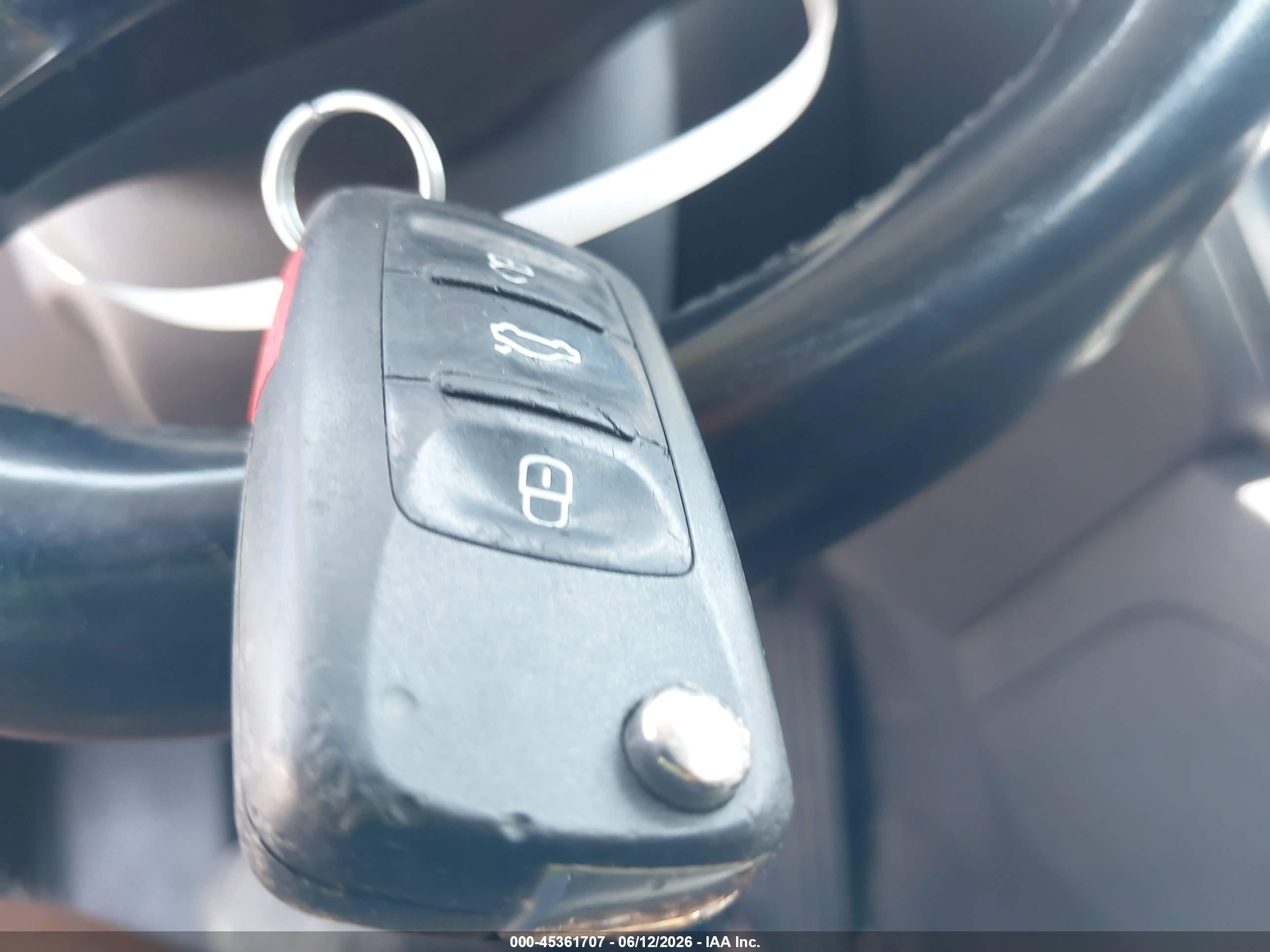VOLKSWAGEN JETTA image 11