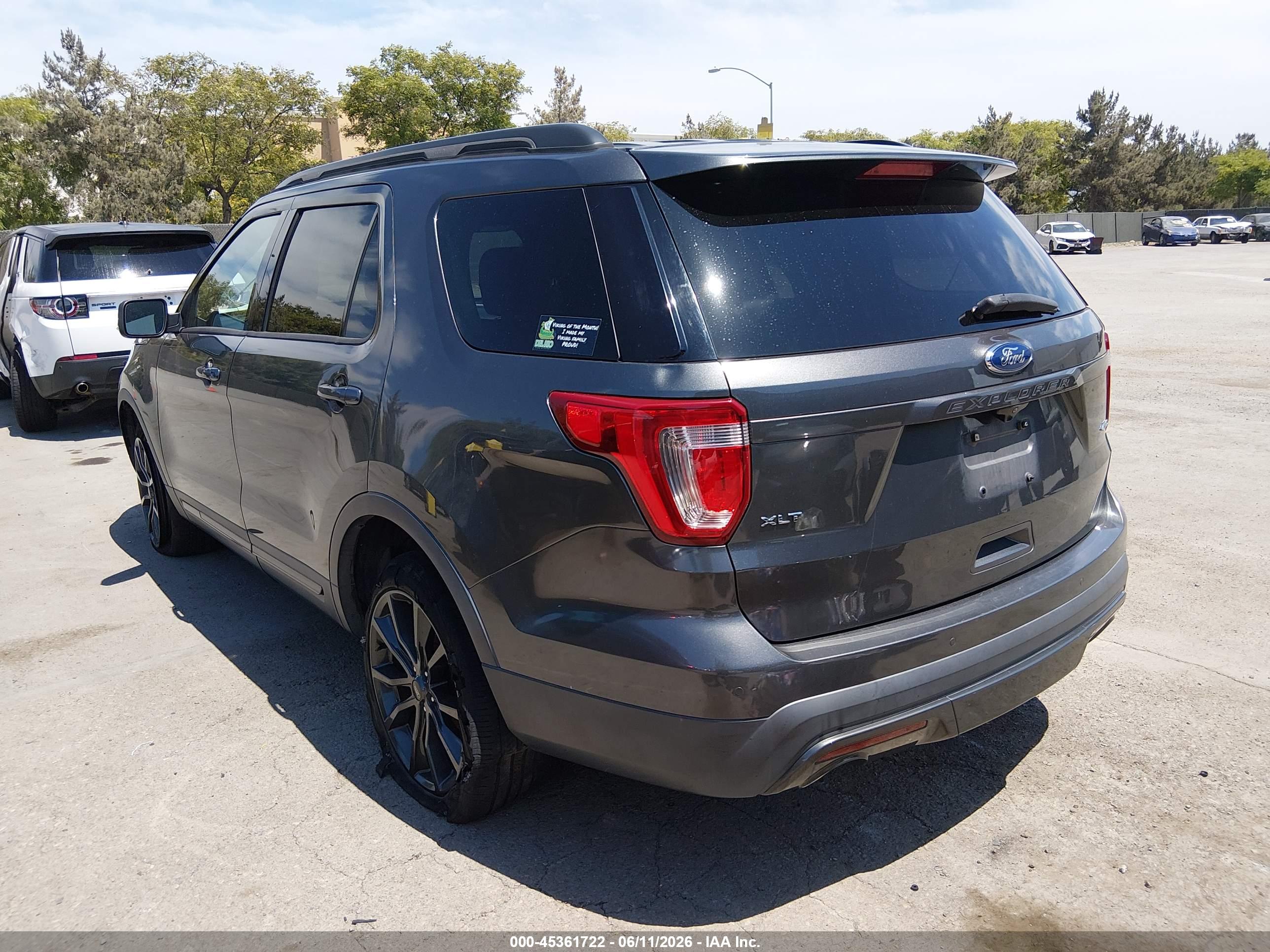 FORD EXPLORER image 3