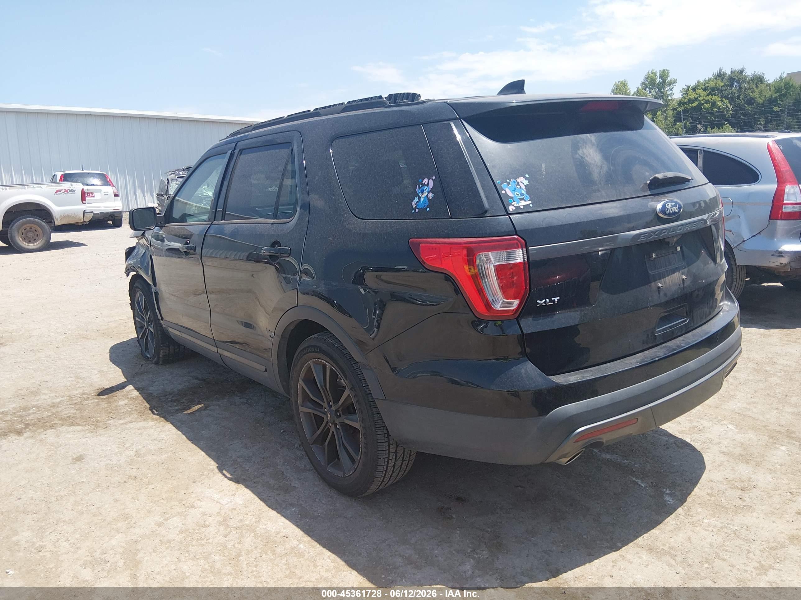 FORD EXPLORER image 3