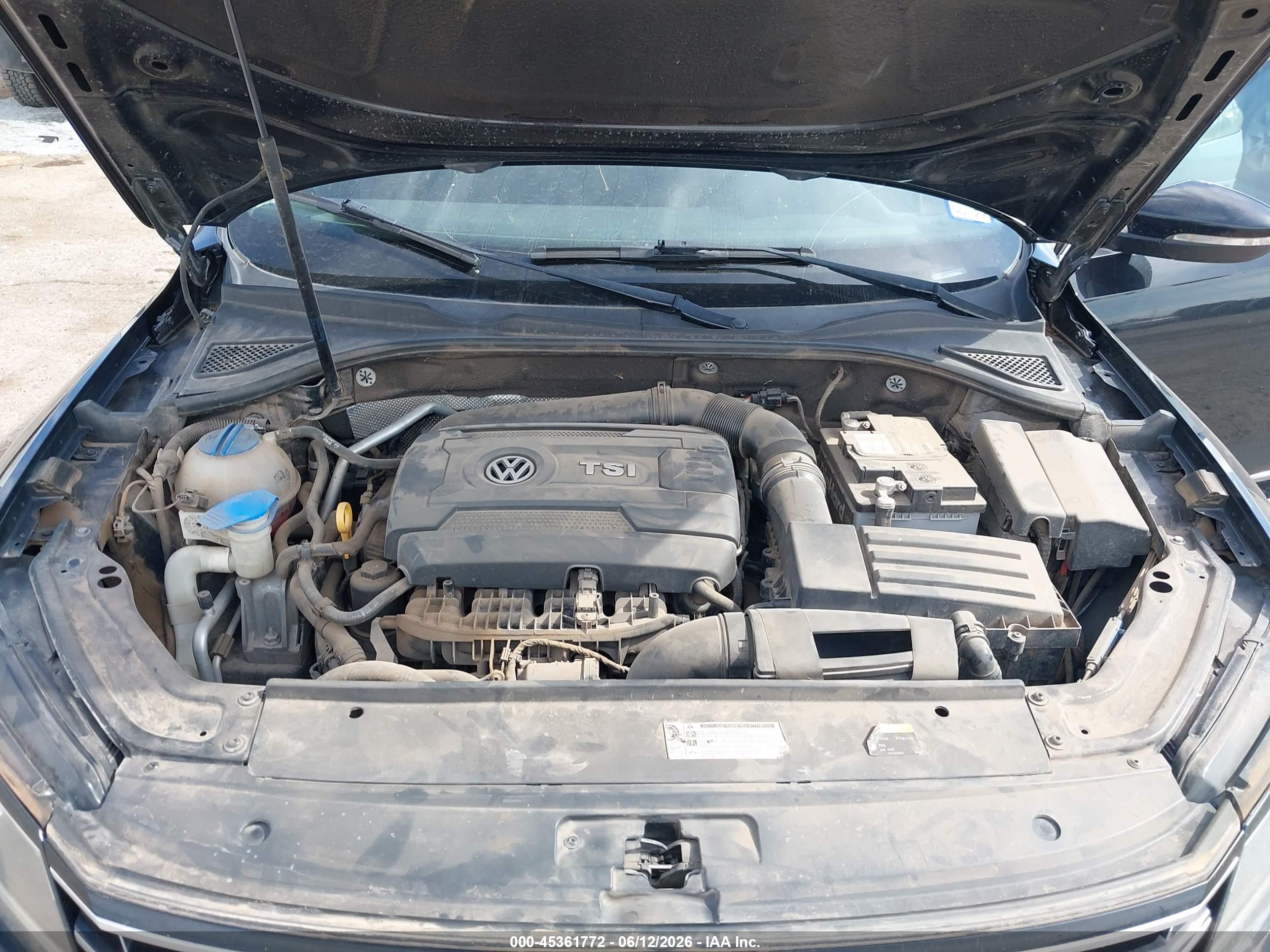VOLKSWAGEN PASSAT image 10
