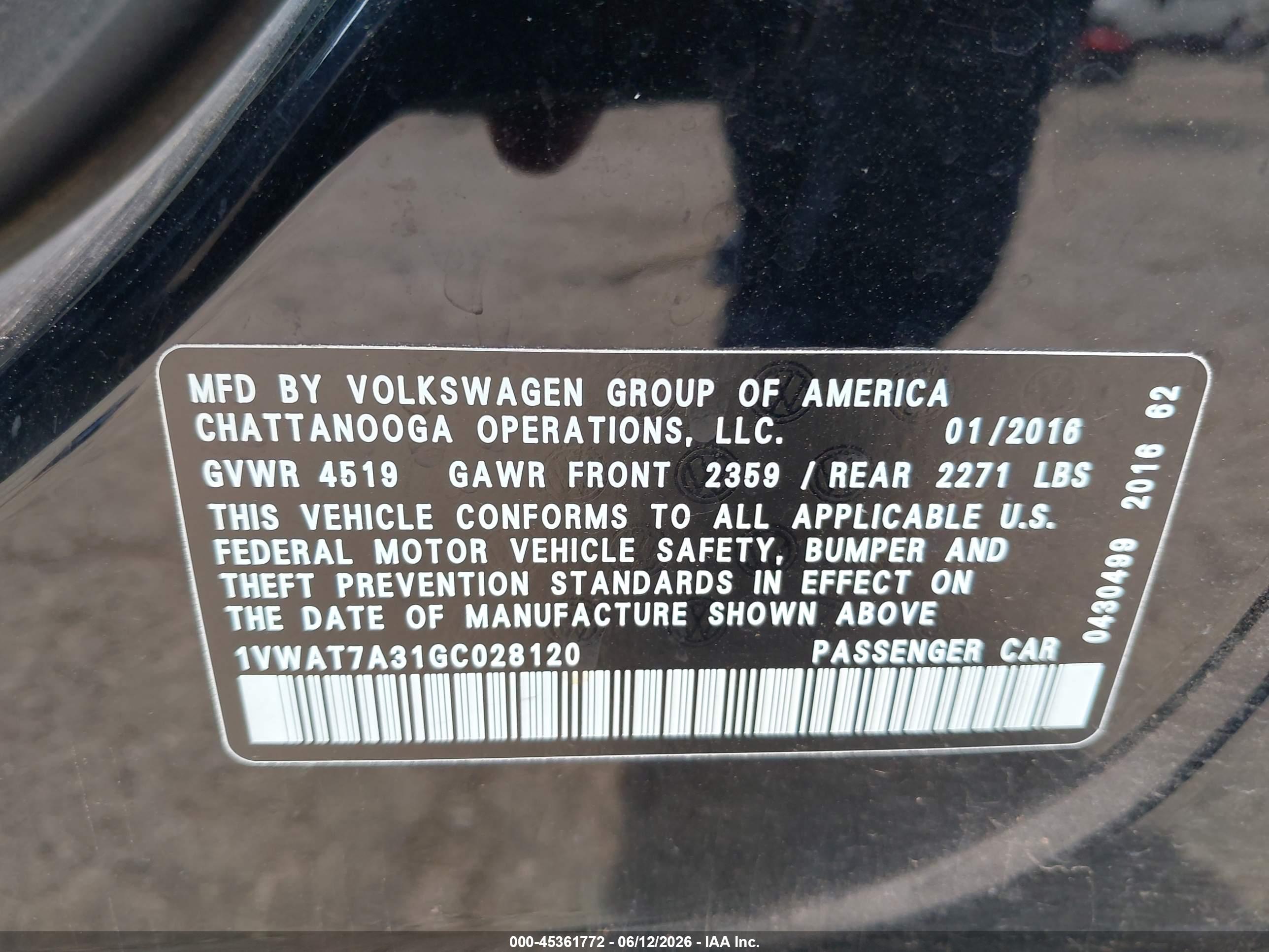 VOLKSWAGEN PASSAT image 9
