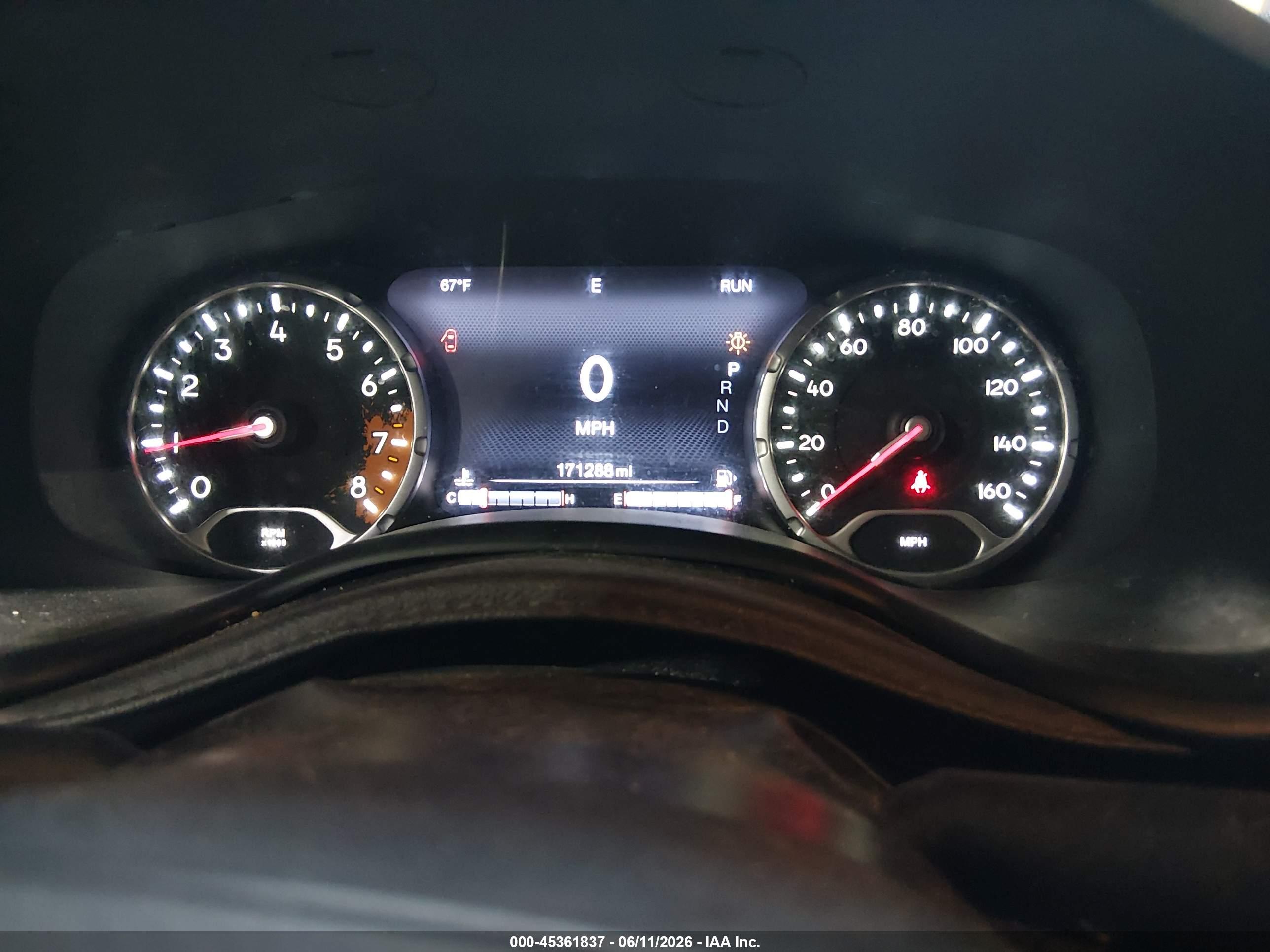 JEEP RENEGADE image 7